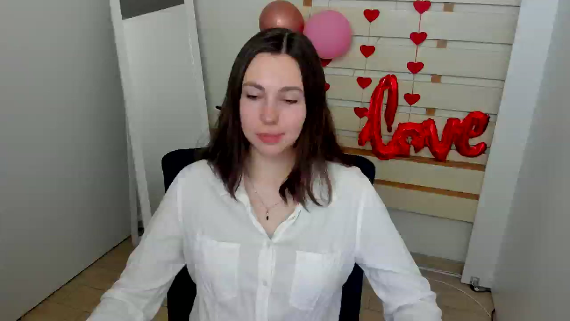 Gallery image thumbnail from Klover_Misi's myfreecams stream on, 03/23/2025, 12:36 image 2 of 20