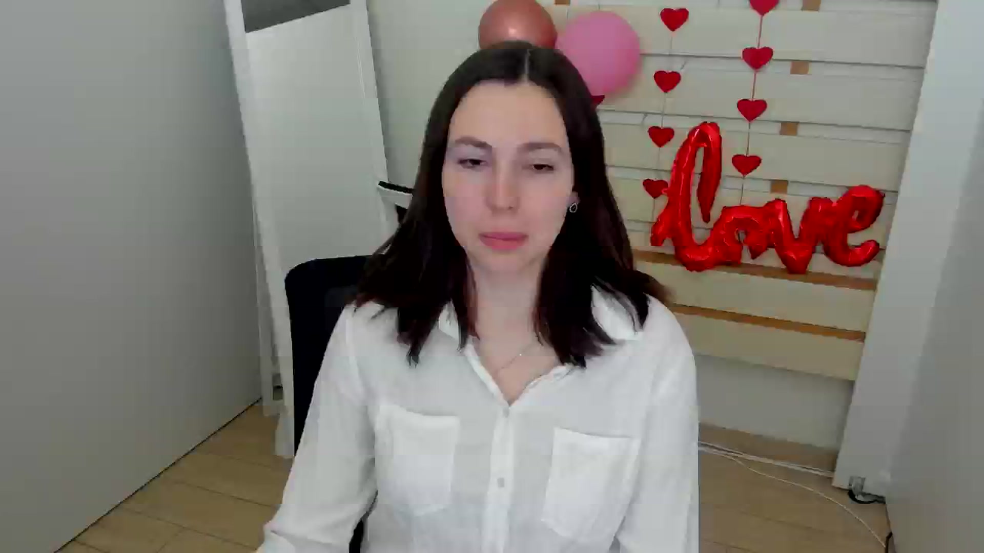Gallery image thumbnail from Klover_Misi's myfreecams stream on, 03/23/2025, 14:40 image 1 of 20