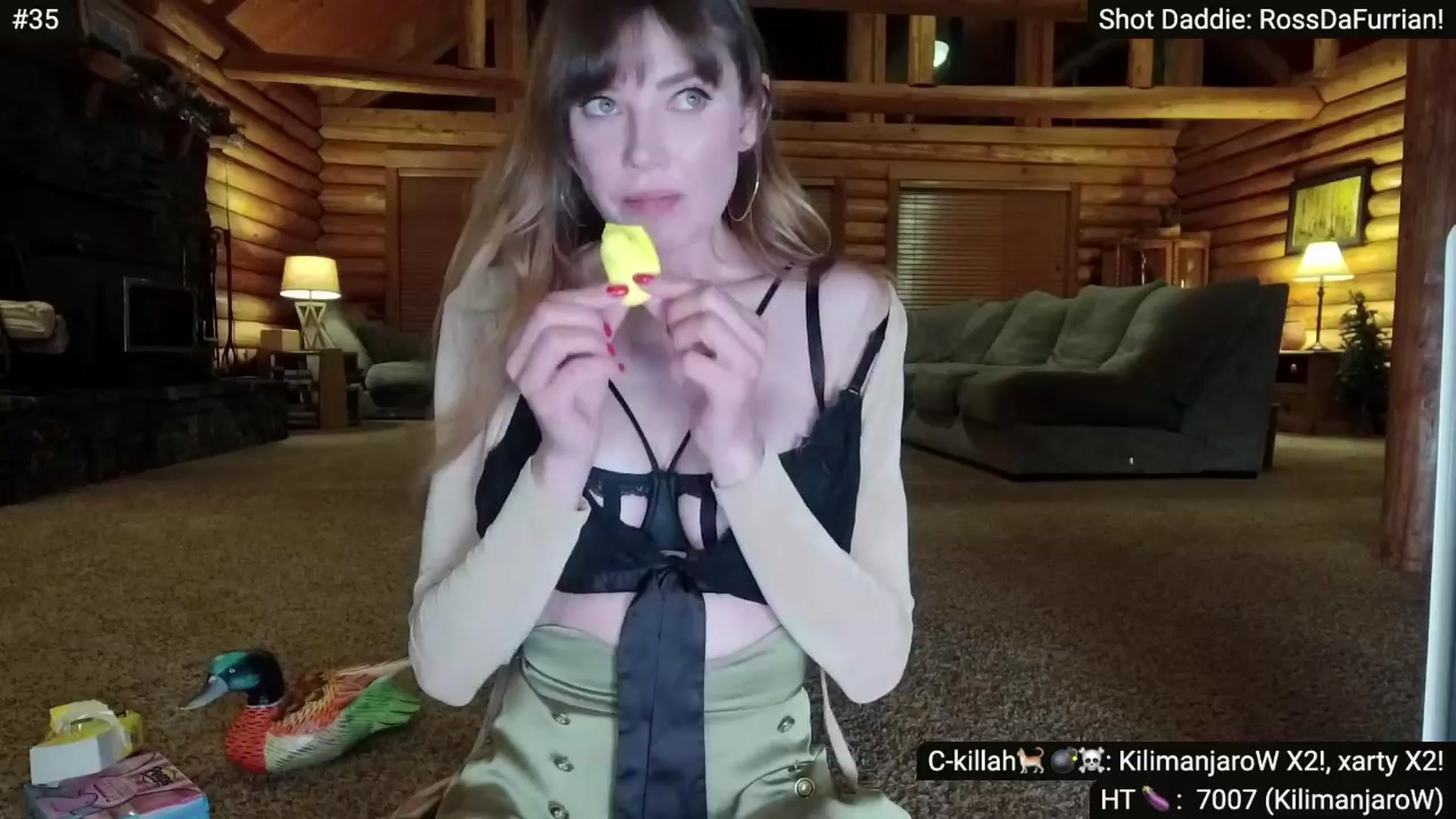 Gallery image thumbnail from KlutzyKline's myfreecams stream on, 04/01/2024, 06:40 image 2 of 20