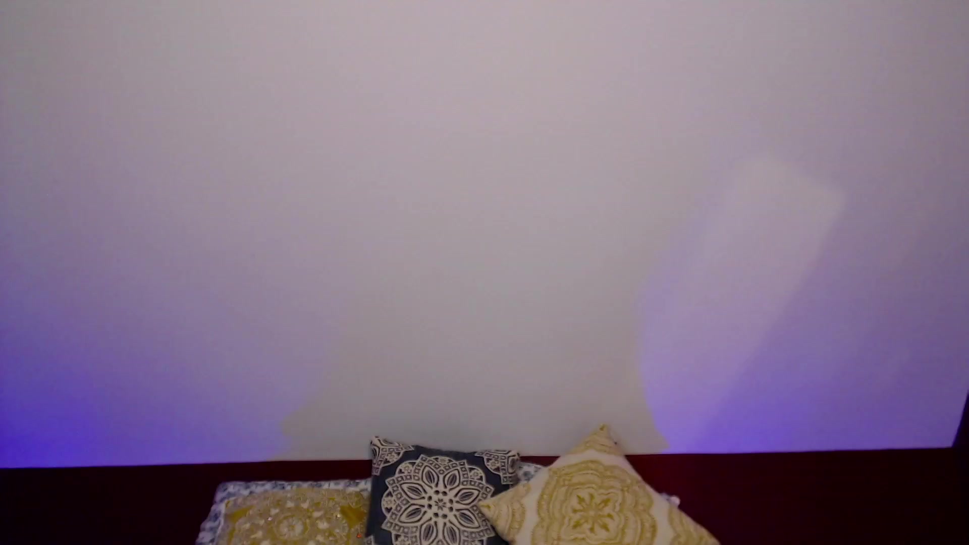 Gallery image thumbnail from Knaughtia's myfreecams stream on, 01/12/2023, 19:37 image 2 of 20