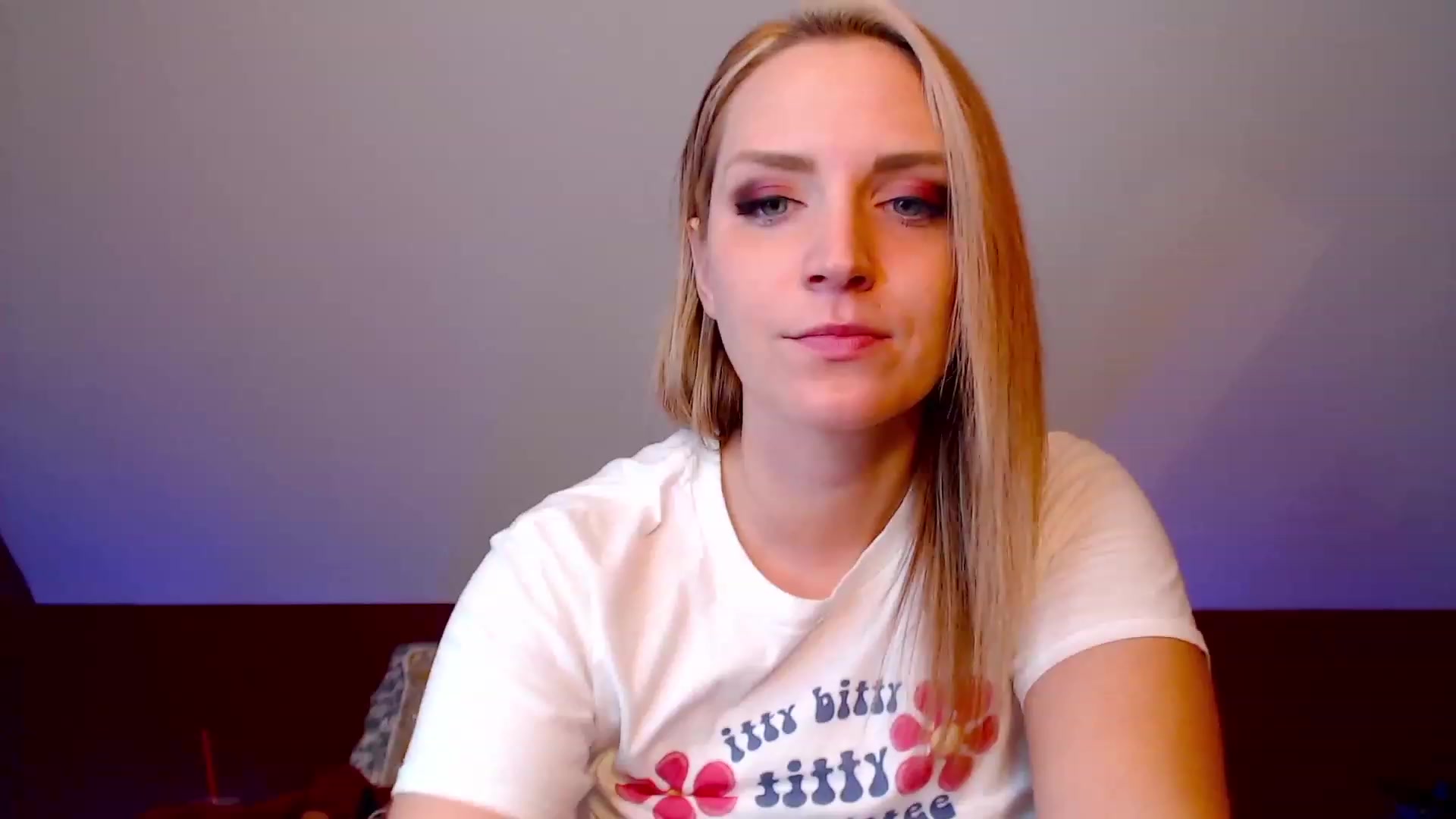 Gallery image thumbnail from Knaughtia's myfreecams stream on, 01/18/2023, 18:45 image 7 of 20