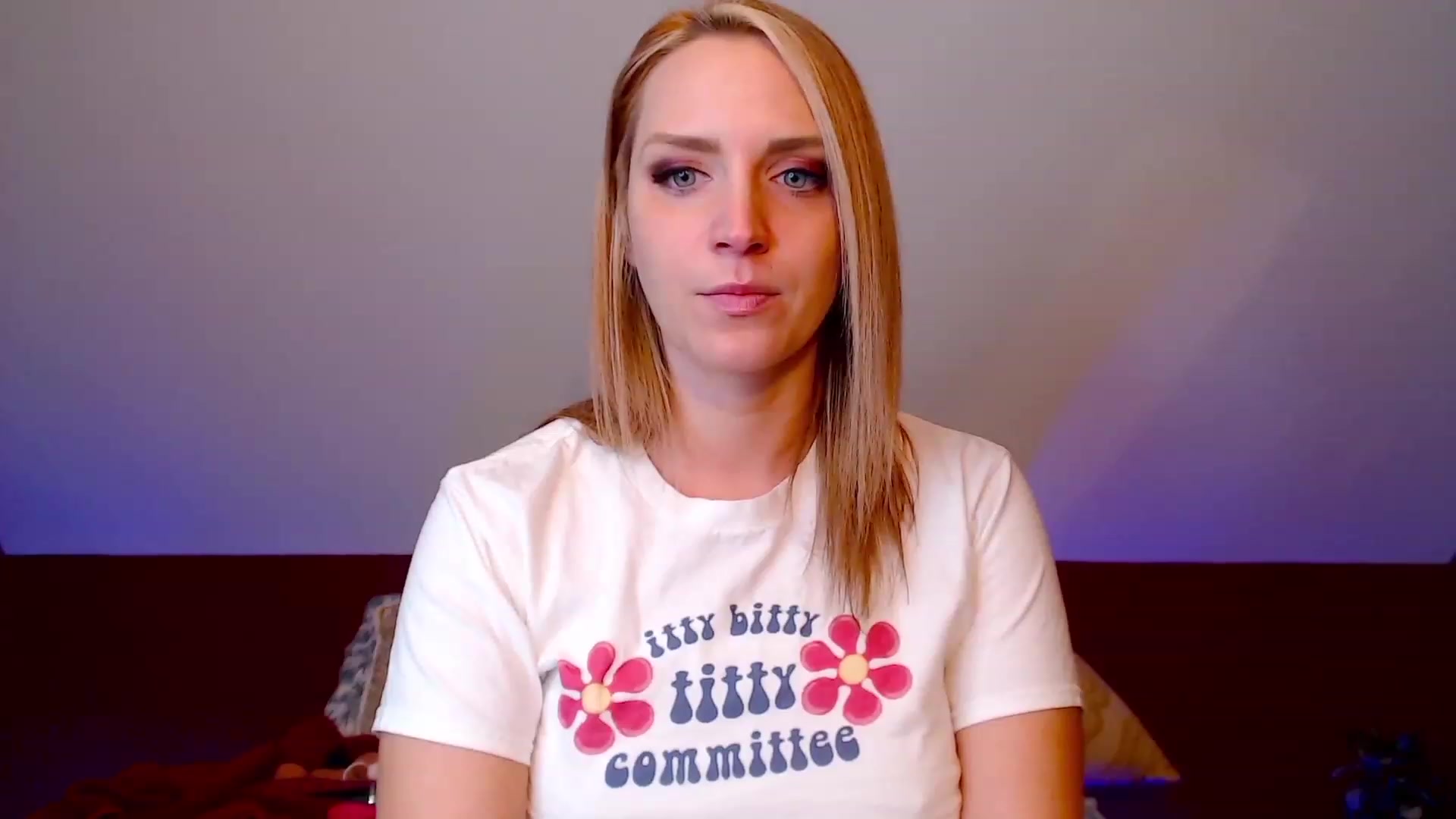 Gallery image thumbnail from Knaughtia's myfreecams stream on, 01/18/2023, 19:37 image 2 of 20