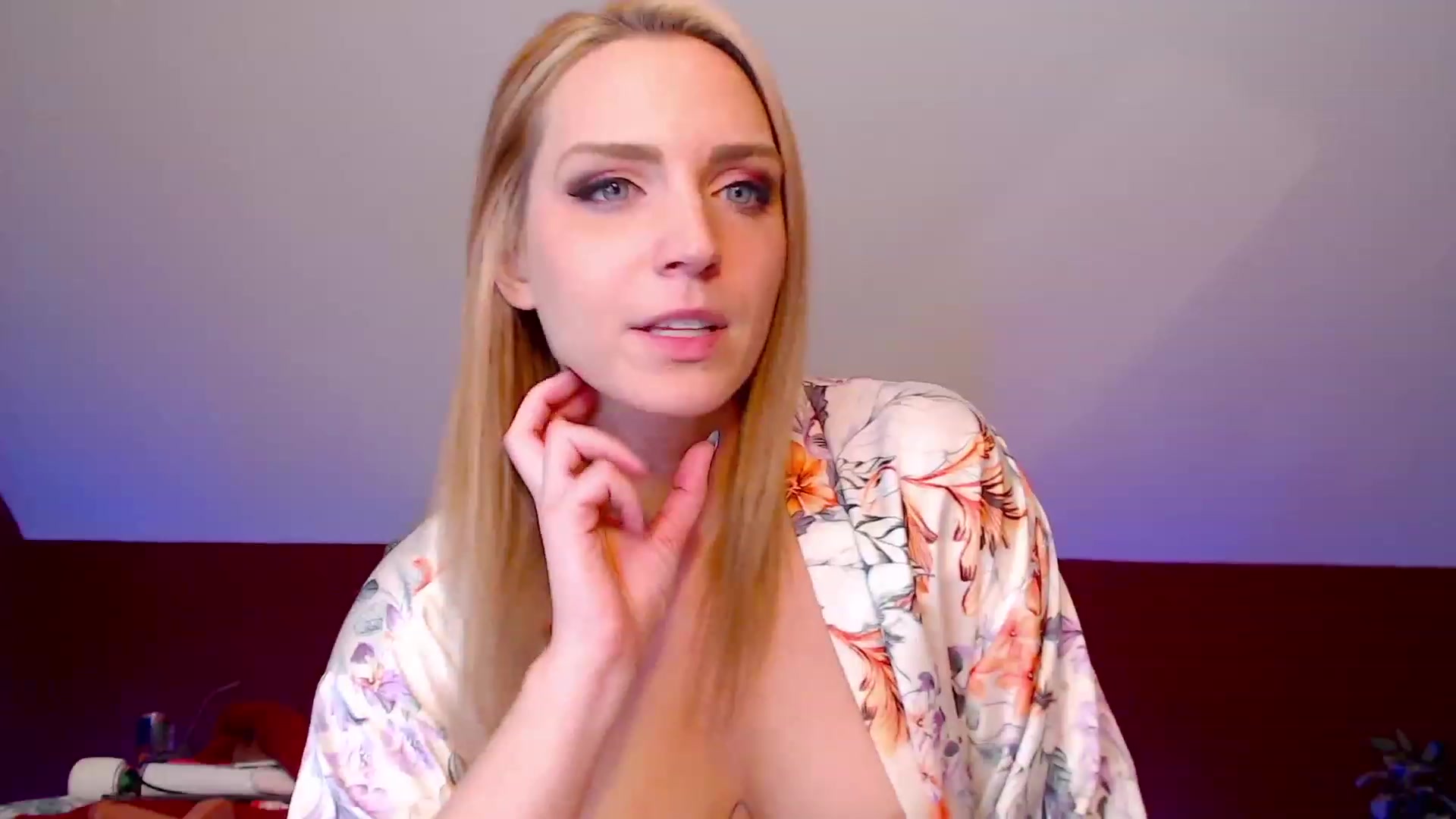 Gallery image thumbnail from Knaughtia's myfreecams stream on, 01/31/2023, 19:30 image 11 of 20