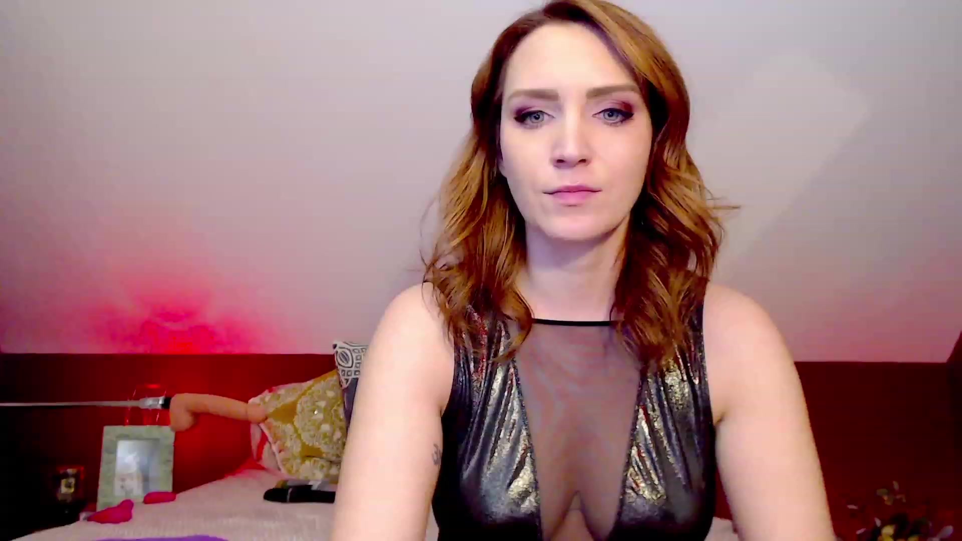 Gallery image thumbnail from Knaughtia's myfreecams stream on, 02/22/2023, 17:16 image 19 of 20
