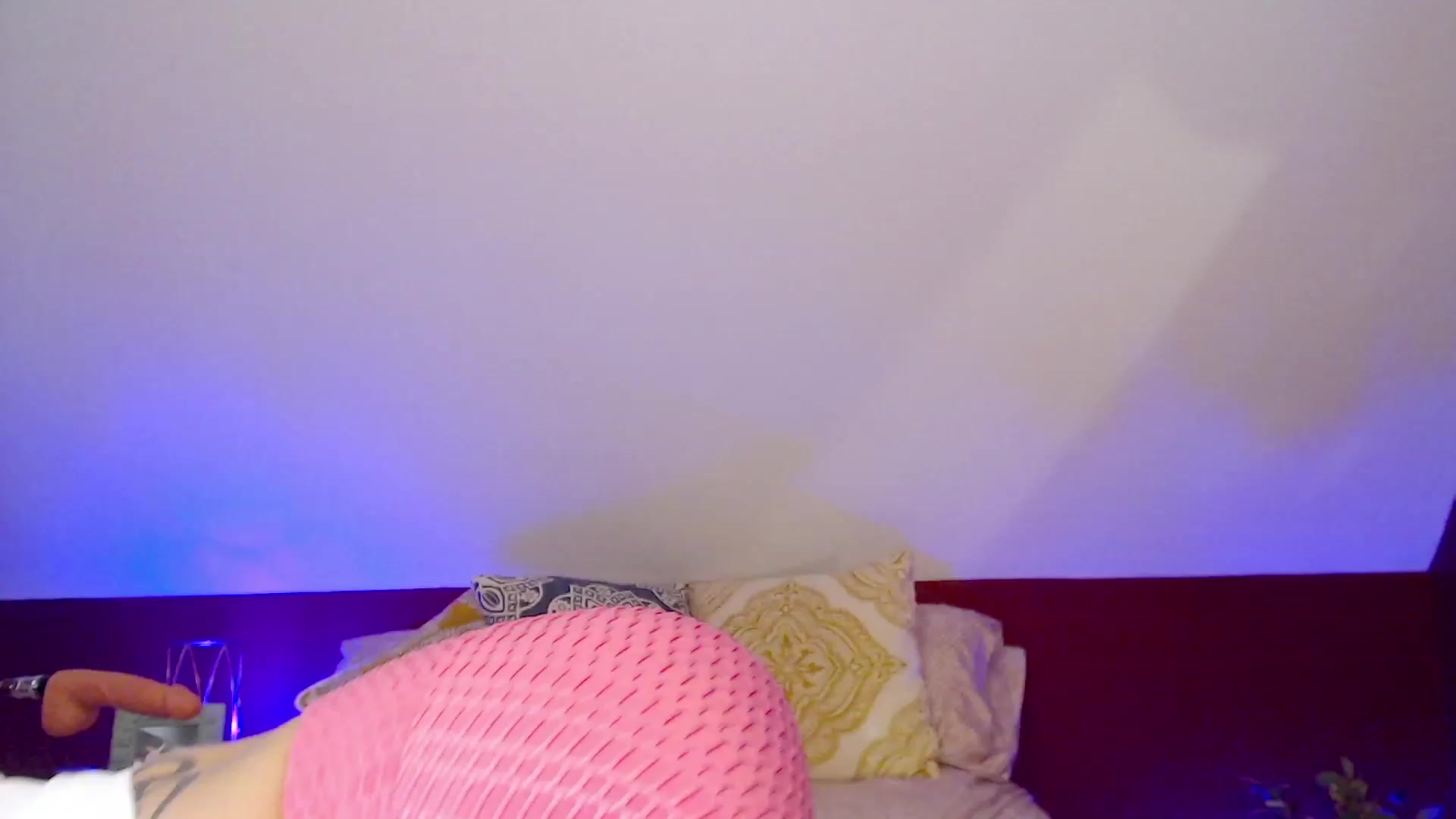 Gallery image thumbnail from Knaughtia's myfreecams stream on, 03/02/2023, 20:40 image 15 of 20