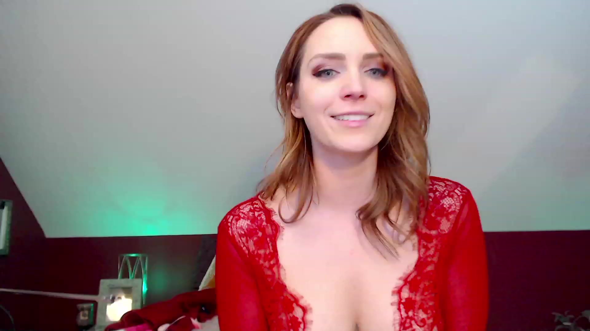 Gallery image thumbnail from Knaughtia's myfreecams stream on, 03/08/2023, 18:09 image 2 of 20