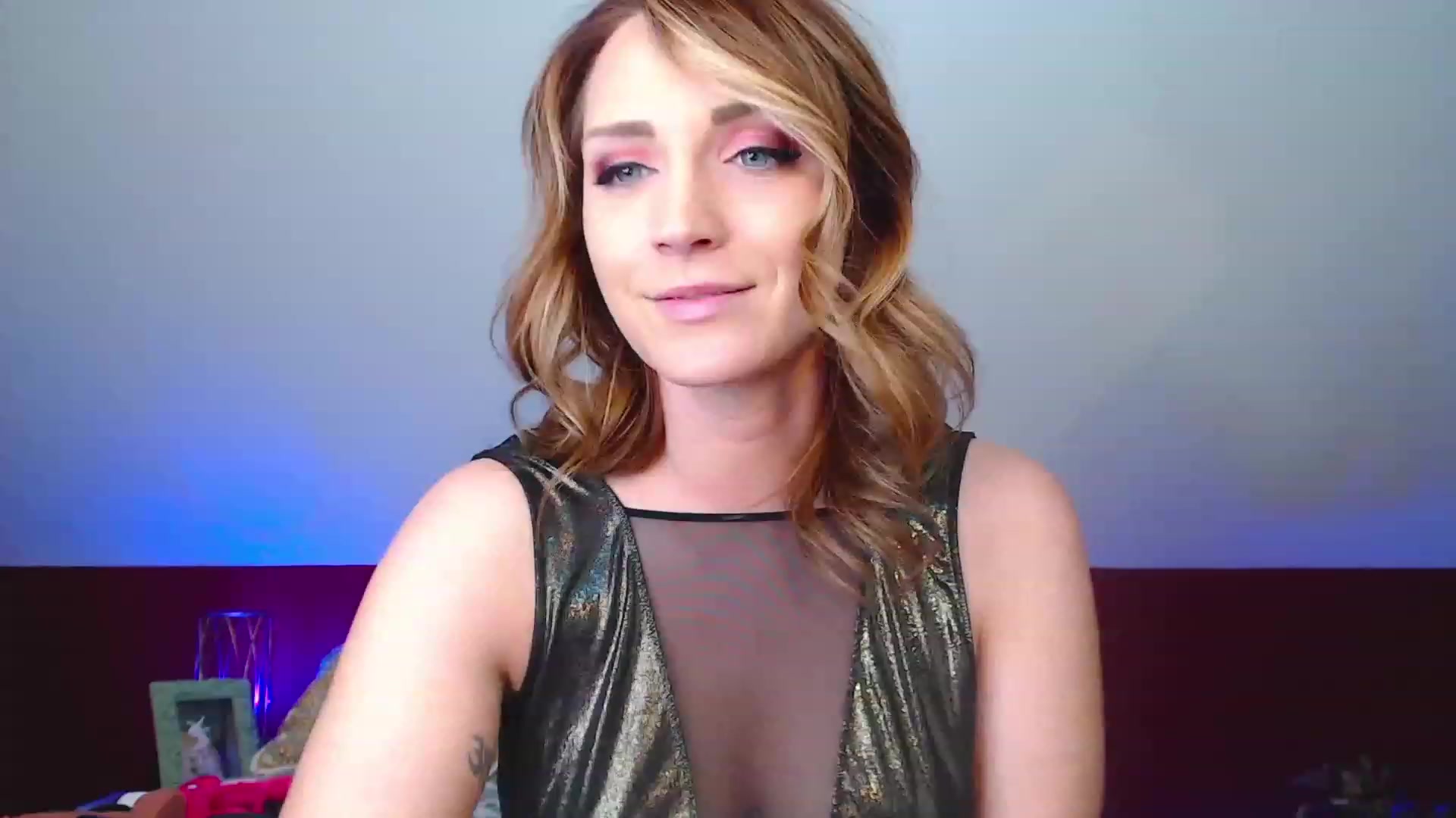 Gallery image thumbnail from Knaughtia's myfreecams stream on, 04/25/2023, 17:03 image 4 of 20