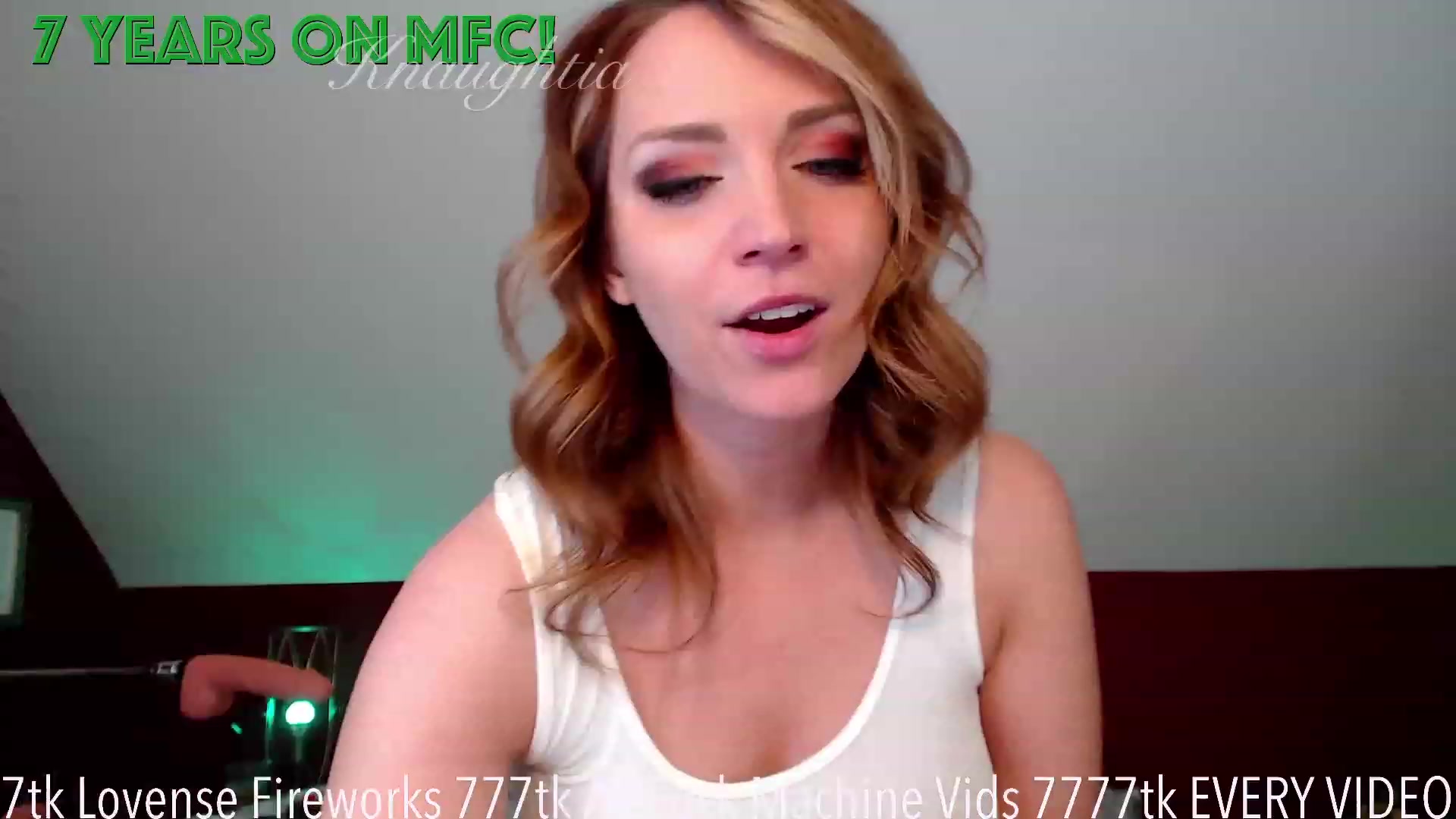 Gallery image thumbnail from Knaughtia's myfreecams stream on, 05/19/2023, 15:27 image 1 of 20