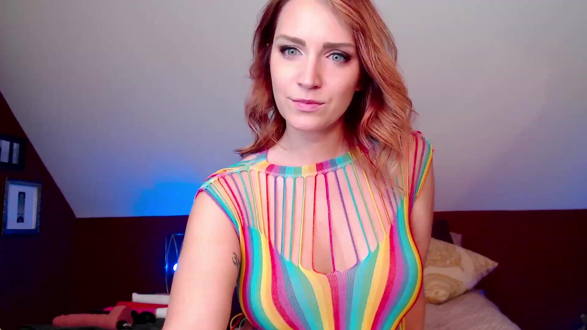 Gallery image thumbnail from Knaughtia's myfreecams stream on, 07/03/2023, 16:22 image 3 of 20