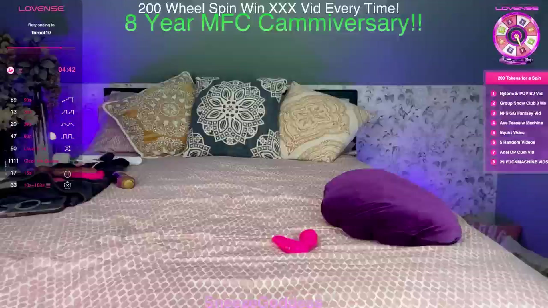 Gallery image thumbnail from Knaughtia's myfreecams stream on, 05/20/2024, 17:24 image 18 of 20