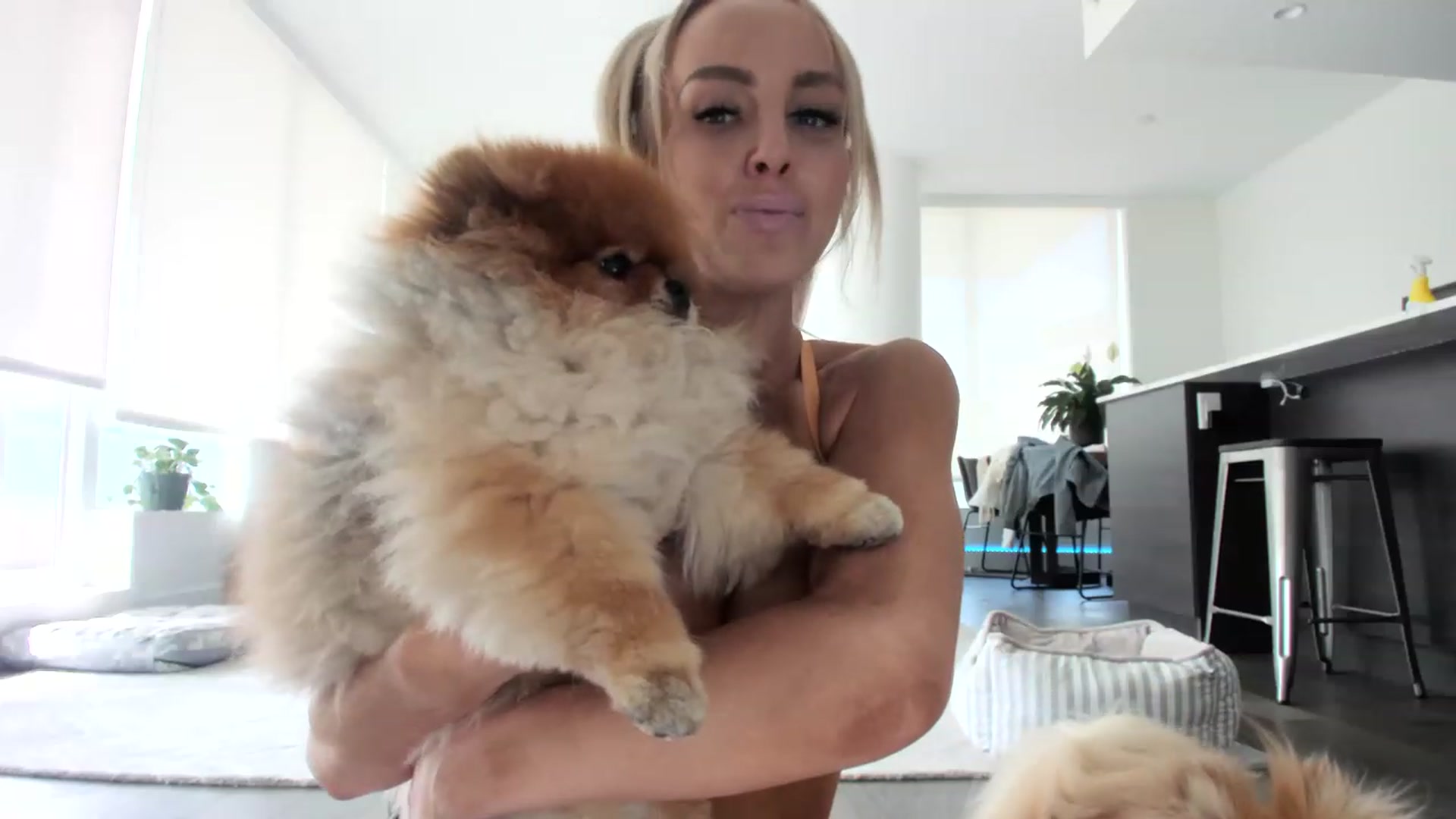 Gallery image thumbnail from KnockinBootss's myfreecams stream on, 04/17/2023, 22:33 image 14 of 20