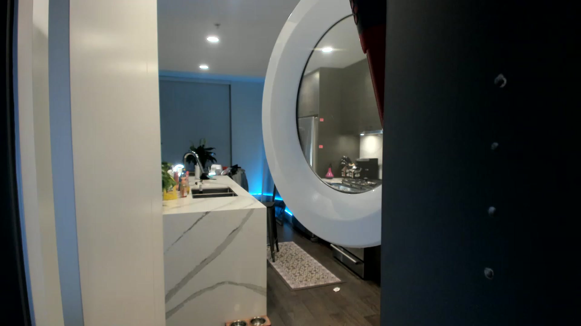 Gallery image thumbnail from KnockinBootss's myfreecams stream on, 04/24/2023, 03:47 image 18 of 20
