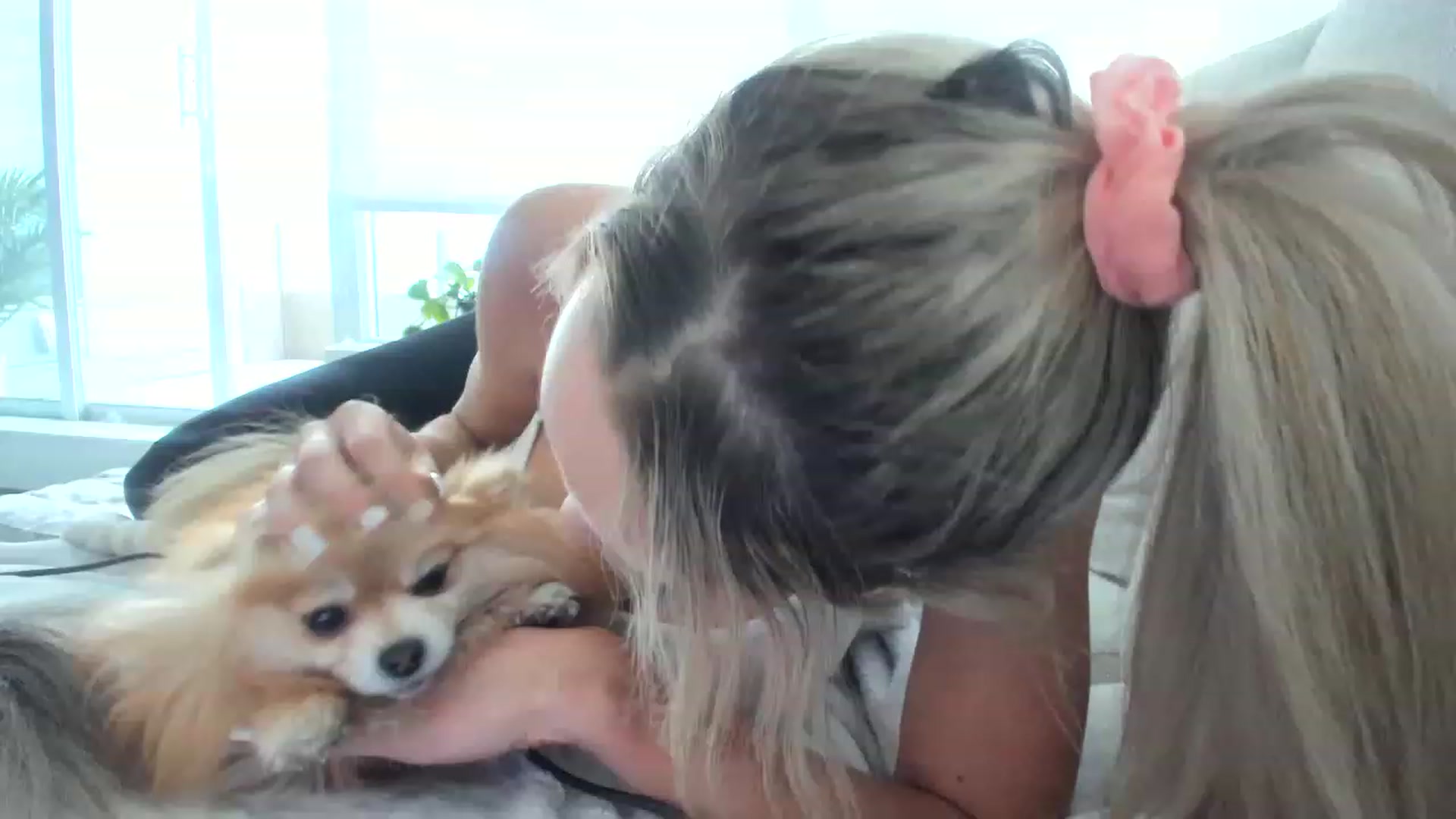 Gallery image thumbnail from KnockinBootss's myfreecams stream on, 04/30/2023, 19:08 image 11 of 20