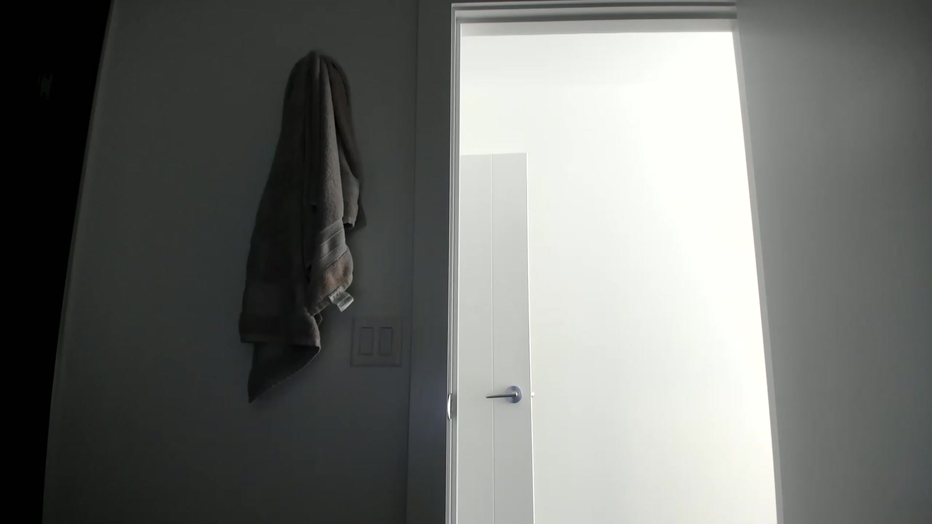 Gallery image thumbnail from KnockinBootss's myfreecams stream on, 05/12/2023, 23:56 image 18 of 20