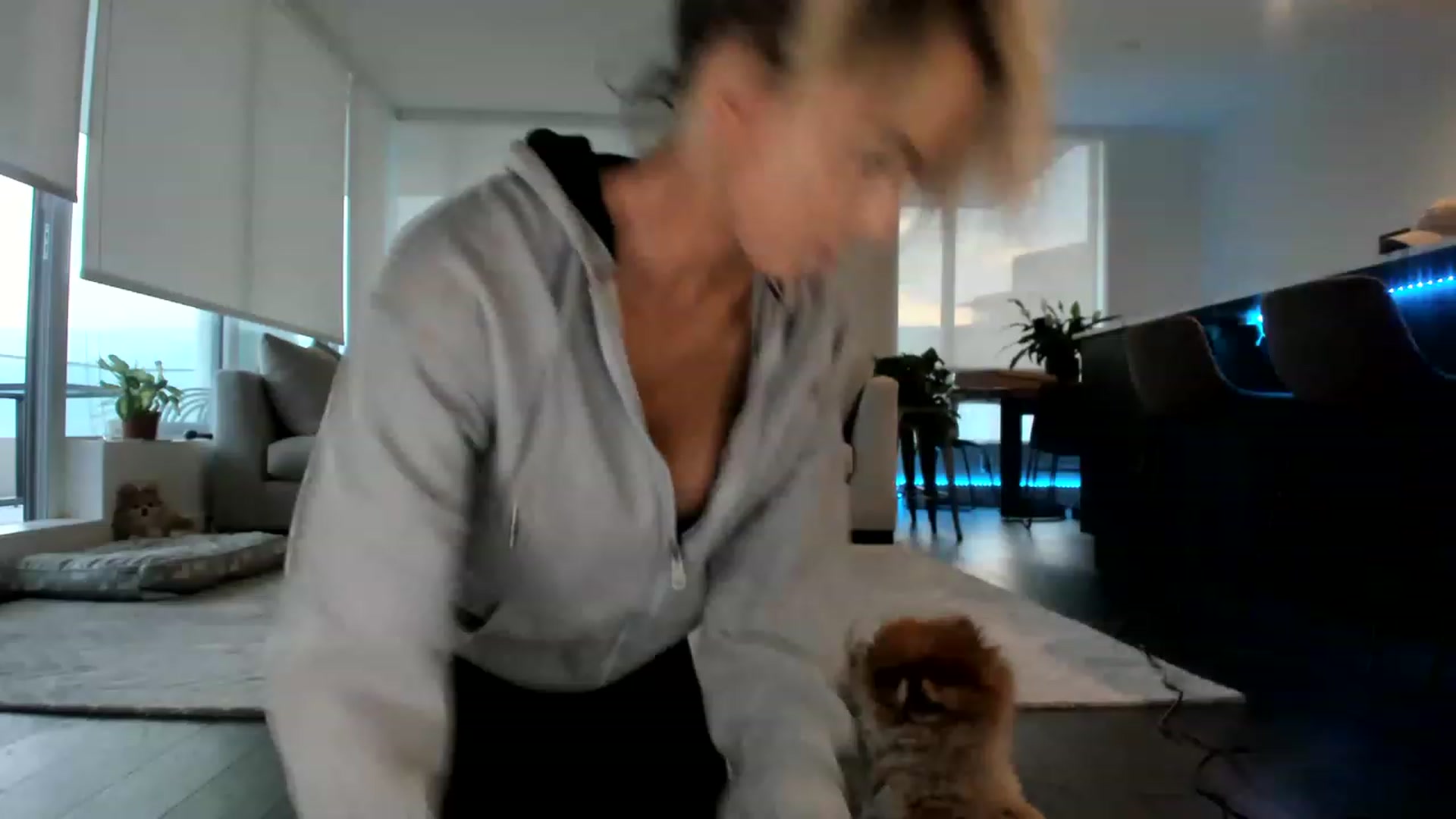 Gallery image thumbnail from KnockinBootss's myfreecams stream on, 06/15/2023, 03:12 image 1 of 20