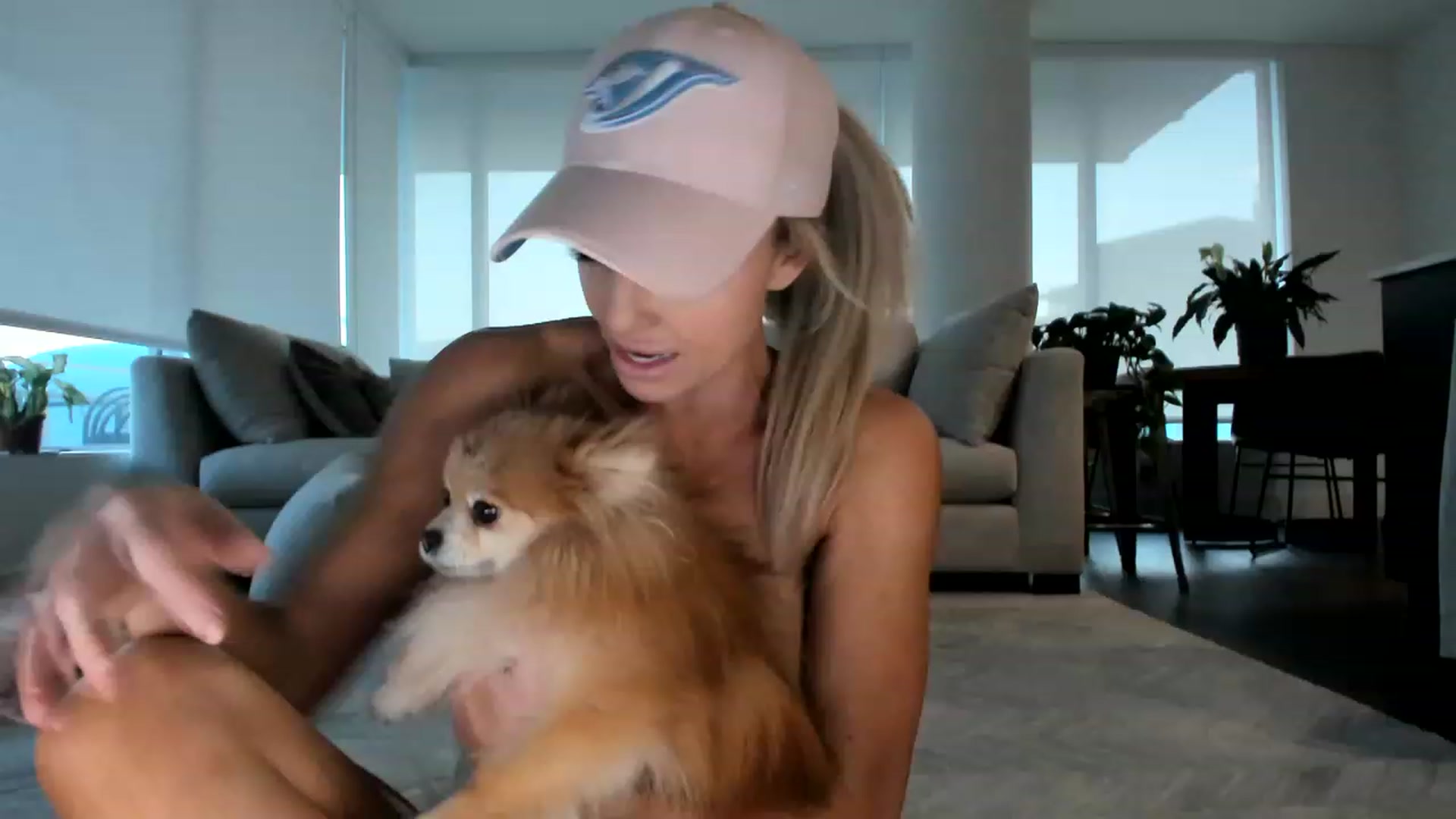 Gallery image thumbnail from KnockinBootss's myfreecams stream on, 06/27/2023, 04:17 image 18 of 20