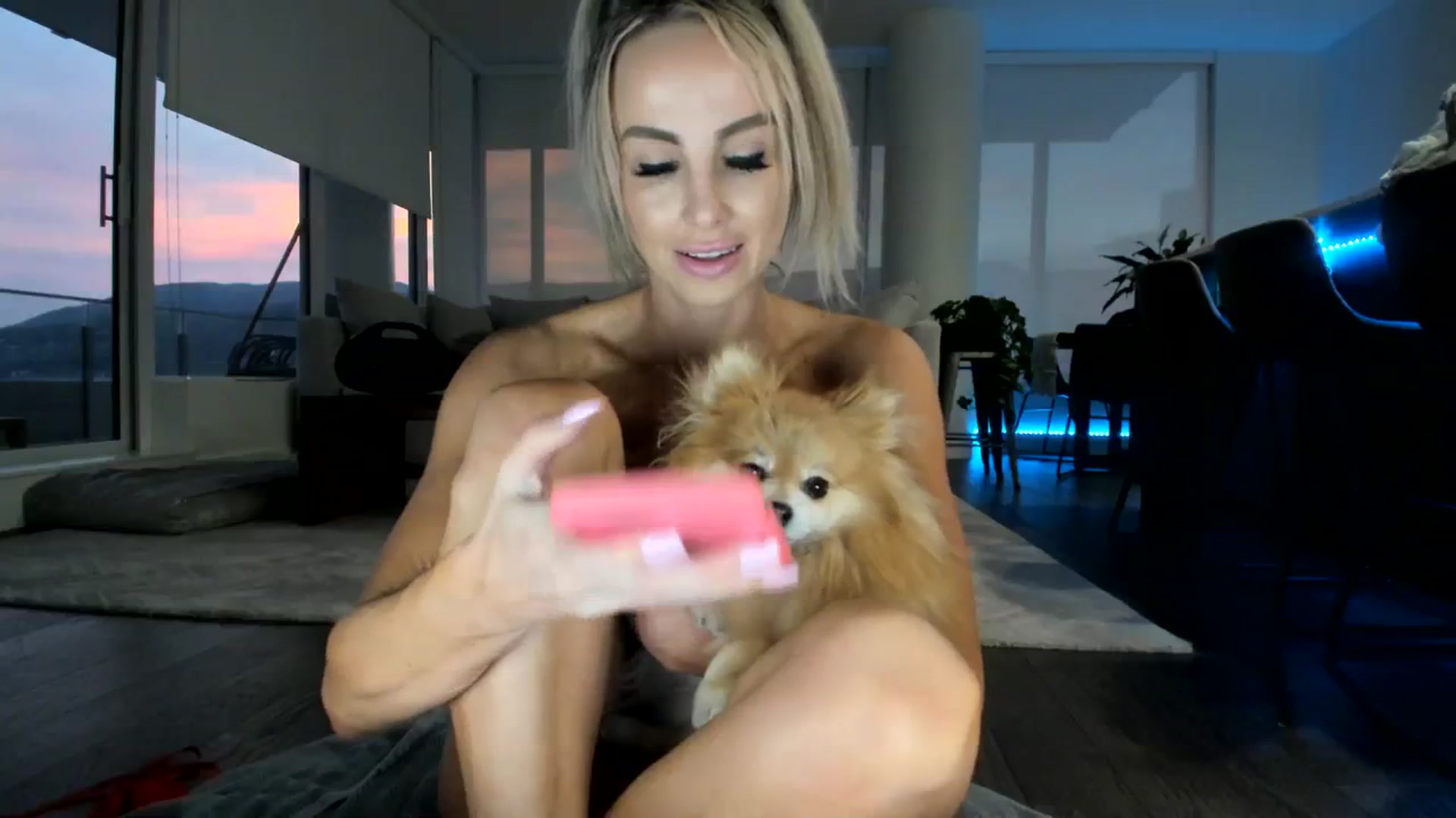 Gallery image thumbnail from KnockinBootss's myfreecams stream on, 08/16/2023, 03:34 image 20 of 20