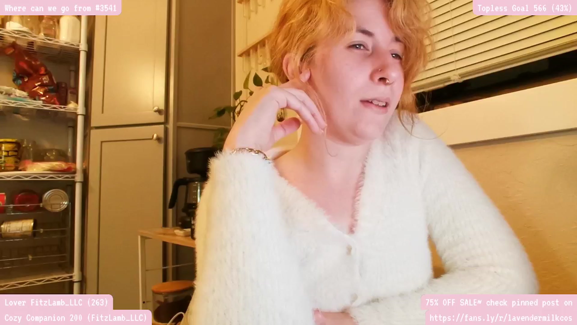 Gallery image thumbnail from KomoBear's myfreecams stream on, 12/01/2024, 01:59 image 18 of 20