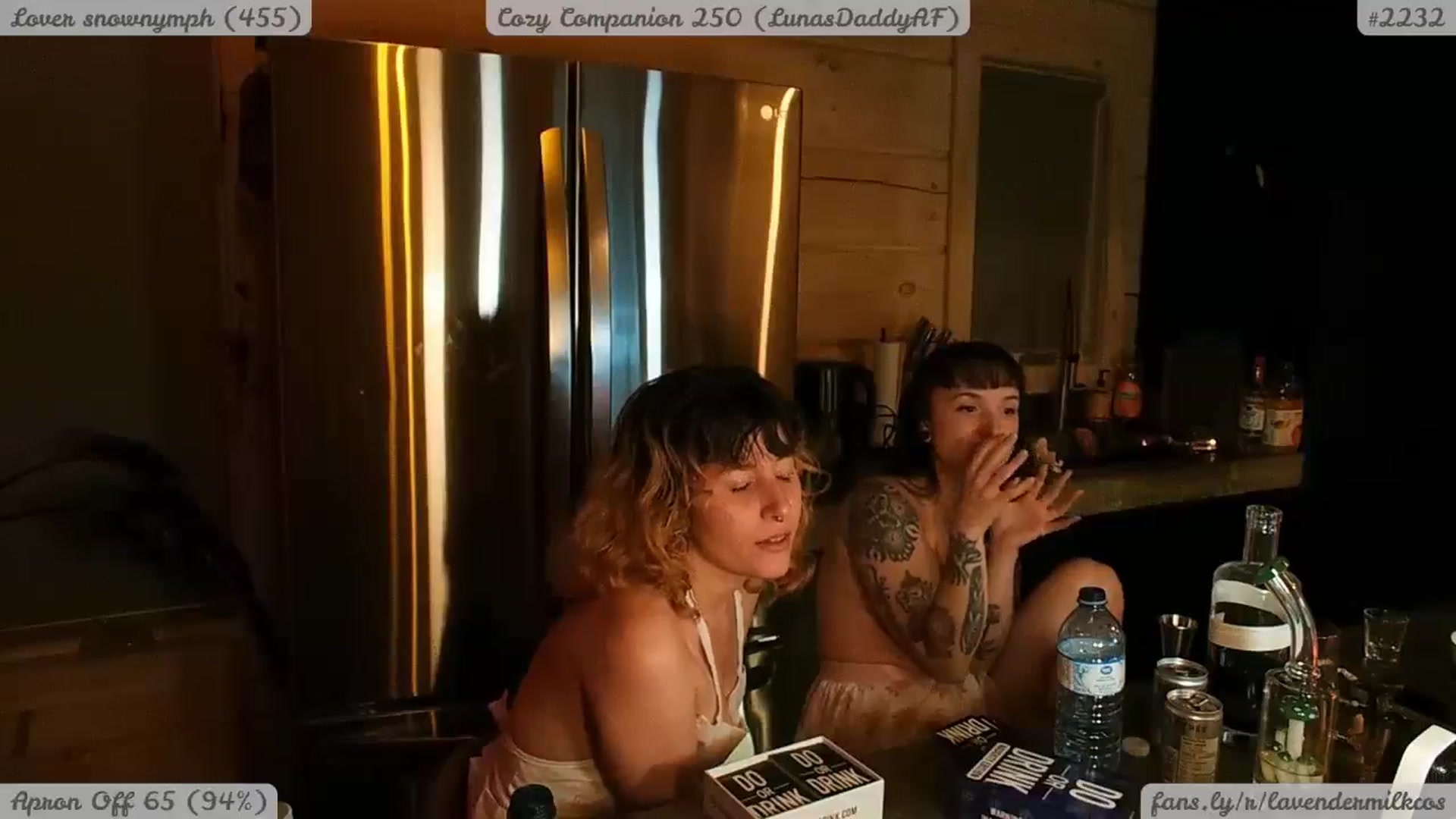 Gallery image thumbnail from KomoBear's myfreecams stream on, 05/06/2025, 08:36 image 17 of 20