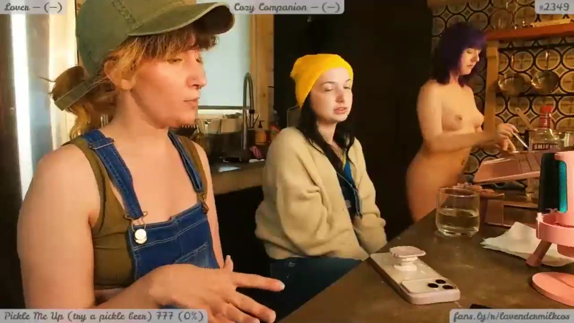 Gallery image thumbnail from KomoBear's myfreecams stream on, 05/07/2025, 02:01 image 9 of 20