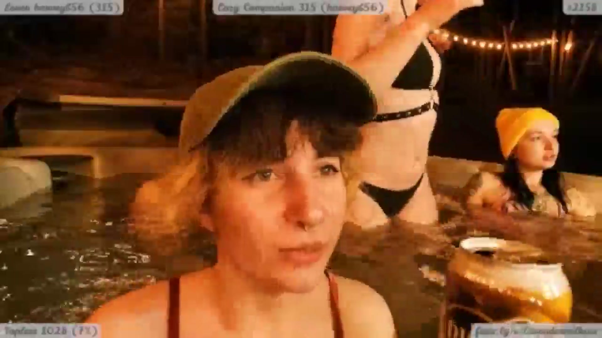 Gallery image thumbnail from KomoBear's myfreecams stream on, 05/07/2025, 07:07 image 4 of 20