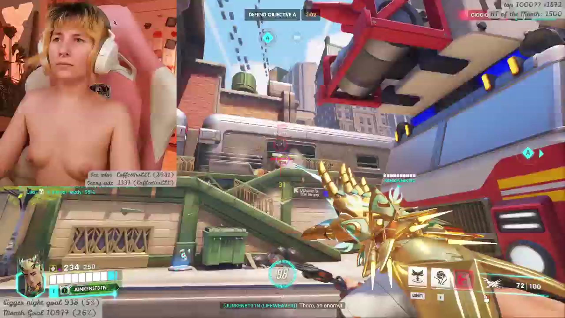 Gallery image thumbnail from KomoBear's myfreecams stream on, 03/19/2026, 06:22 image 11 of 20
