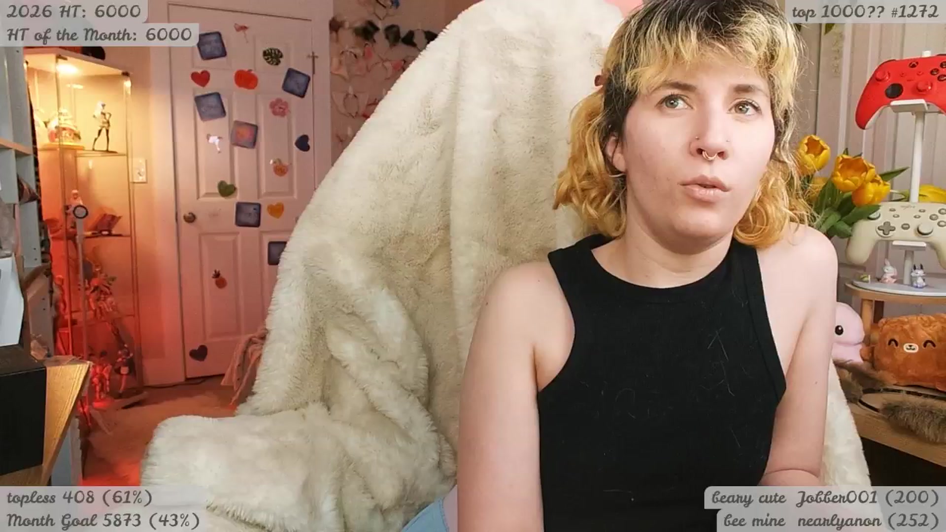 Gallery image thumbnail from KomoBear's myfreecams stream on, 03/24/2026, 04:03 image 10 of 20