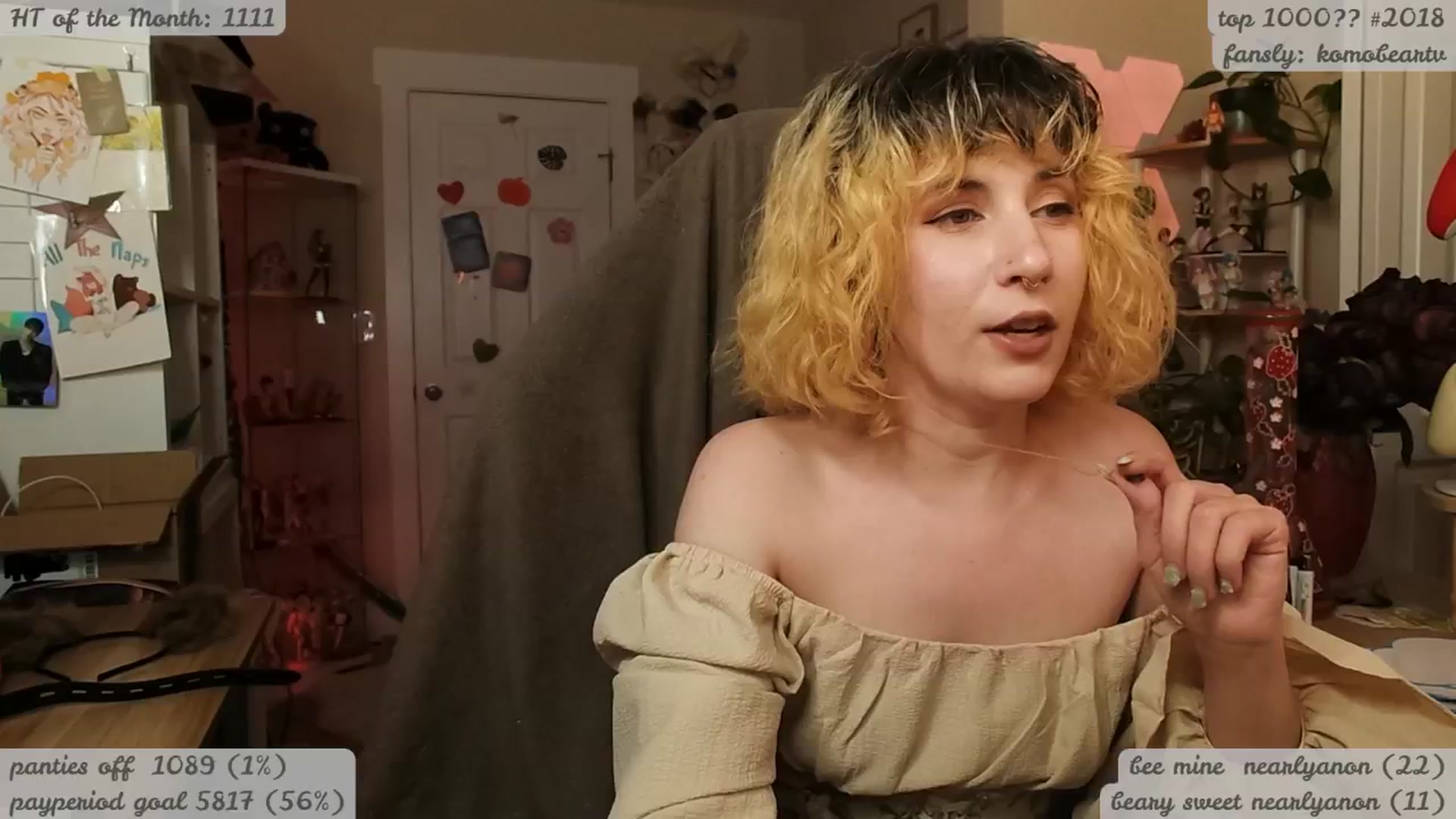 Gallery image thumbnail from KomoBear's myfreecams stream on, 04/12/2026, 08:49 image 3 of 20