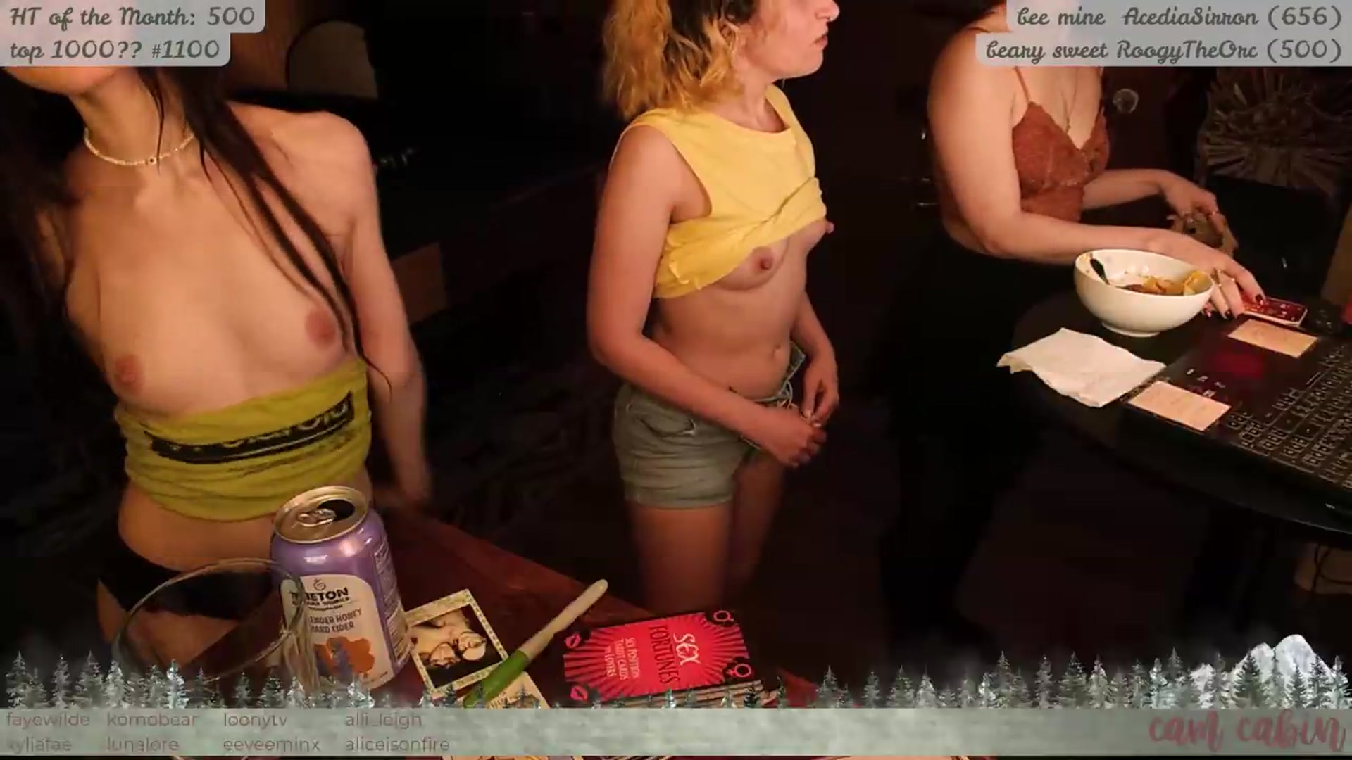 Gallery image thumbnail from KomoBear's myfreecams stream on, 05/03/2026, 08:59 image 3 of 20