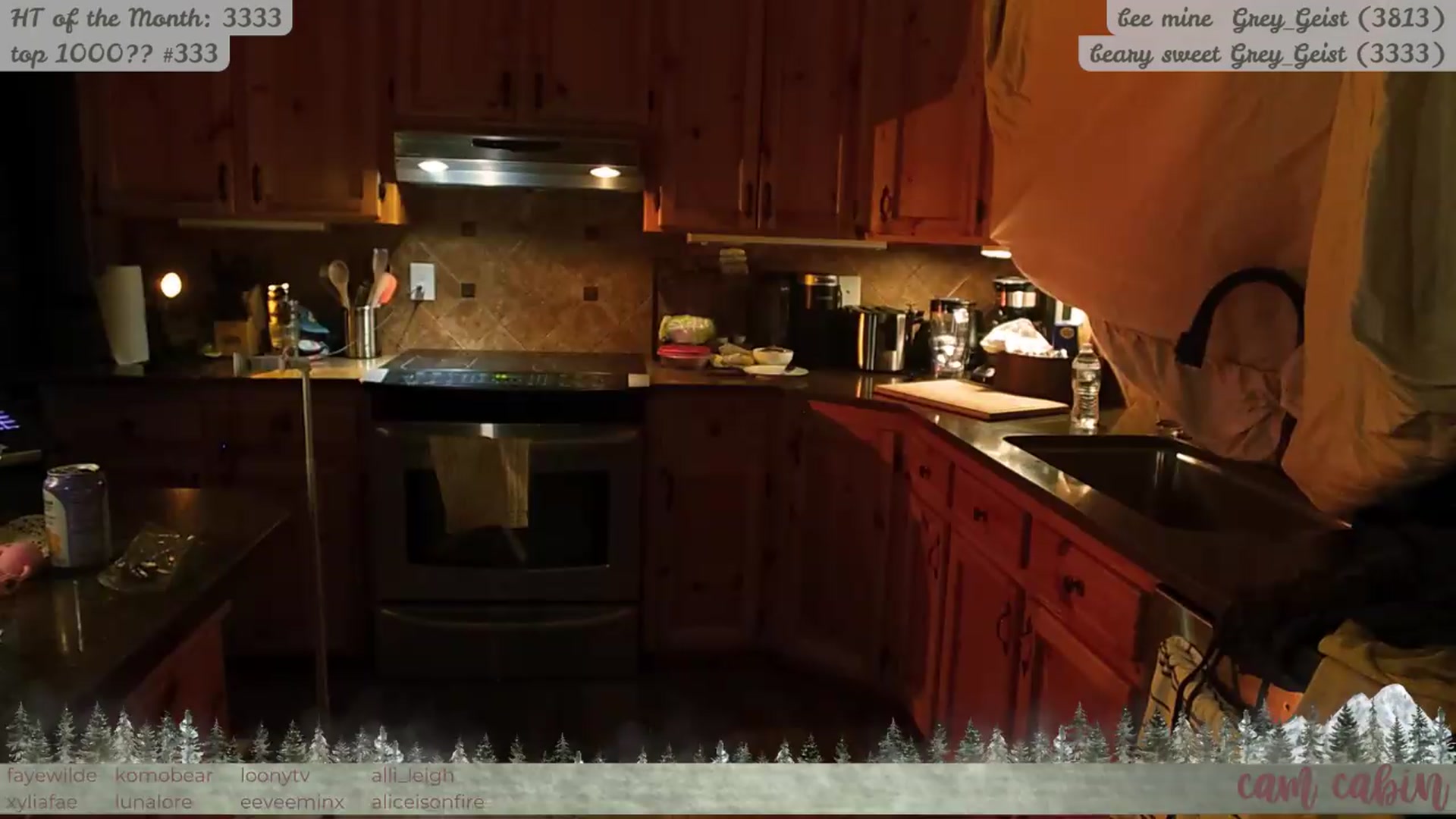 Gallery image thumbnail from KomoBear's myfreecams stream on, 05/04/2026, 06:38 image 4 of 20