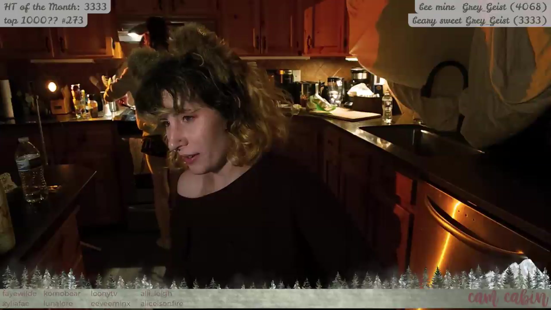 Gallery image thumbnail from KomoBear's myfreecams stream on, 05/04/2026, 06:38 image 18 of 20