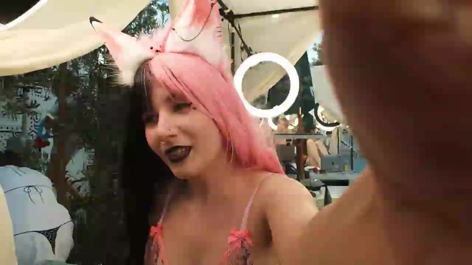 Gallery image thumbnail from KomoBear's myfreecams stream on, 05/20/2026, 02:45 image 10 of 20