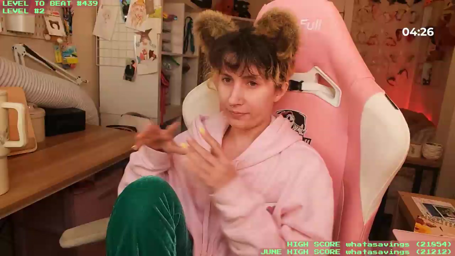 Gallery image thumbnail from KomoBear's myfreecams stream on, 06/01/2026, 08:05 image 15 of 20