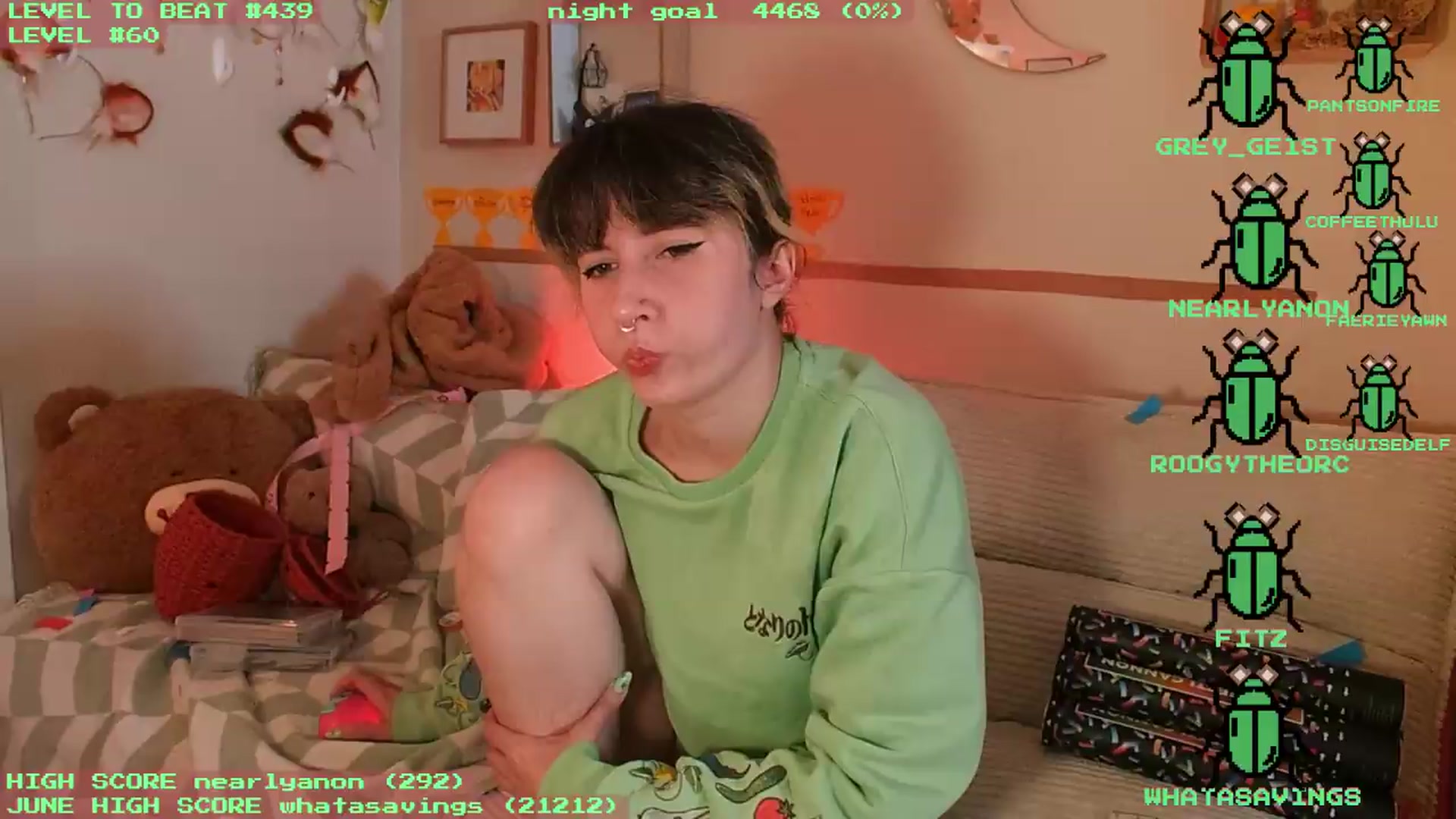 Gallery image thumbnail from KomoBear's myfreecams stream on, 06/10/2026, 06:57 image 6 of 20