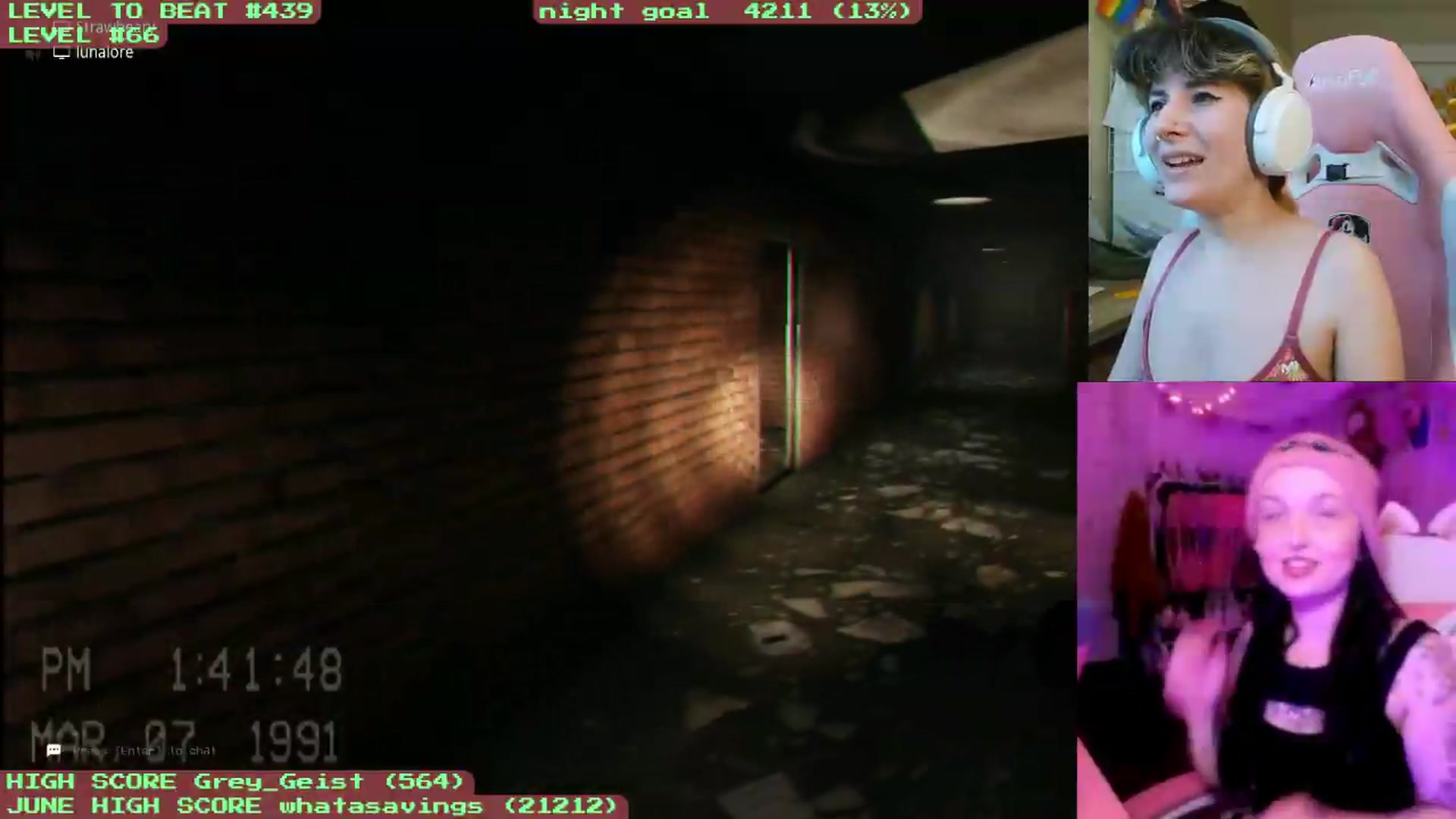 Gallery image thumbnail from KomoBear's myfreecams stream on, 06/11/2026, 05:53 image 6 of 20