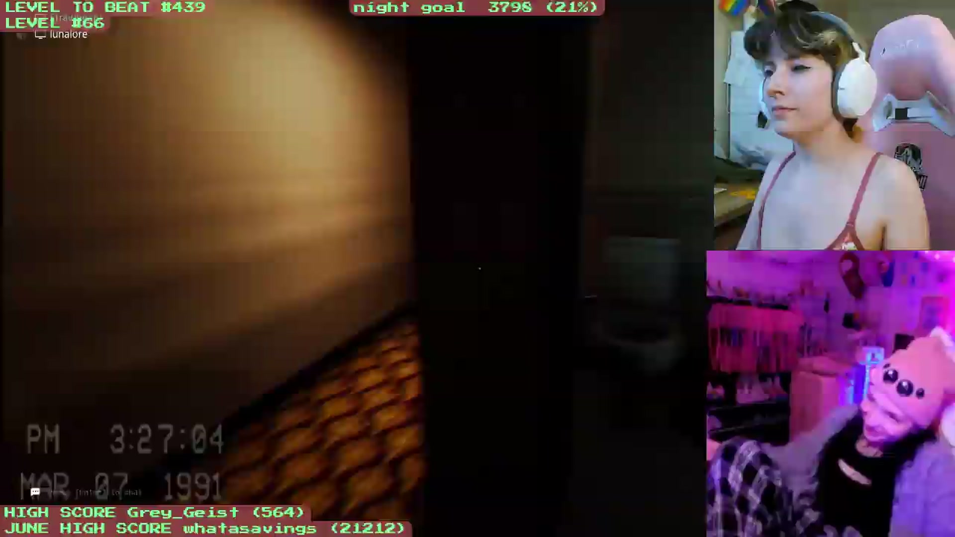 Gallery image thumbnail from KomoBear's myfreecams stream on, 06/11/2026, 05:53 image 17 of 20