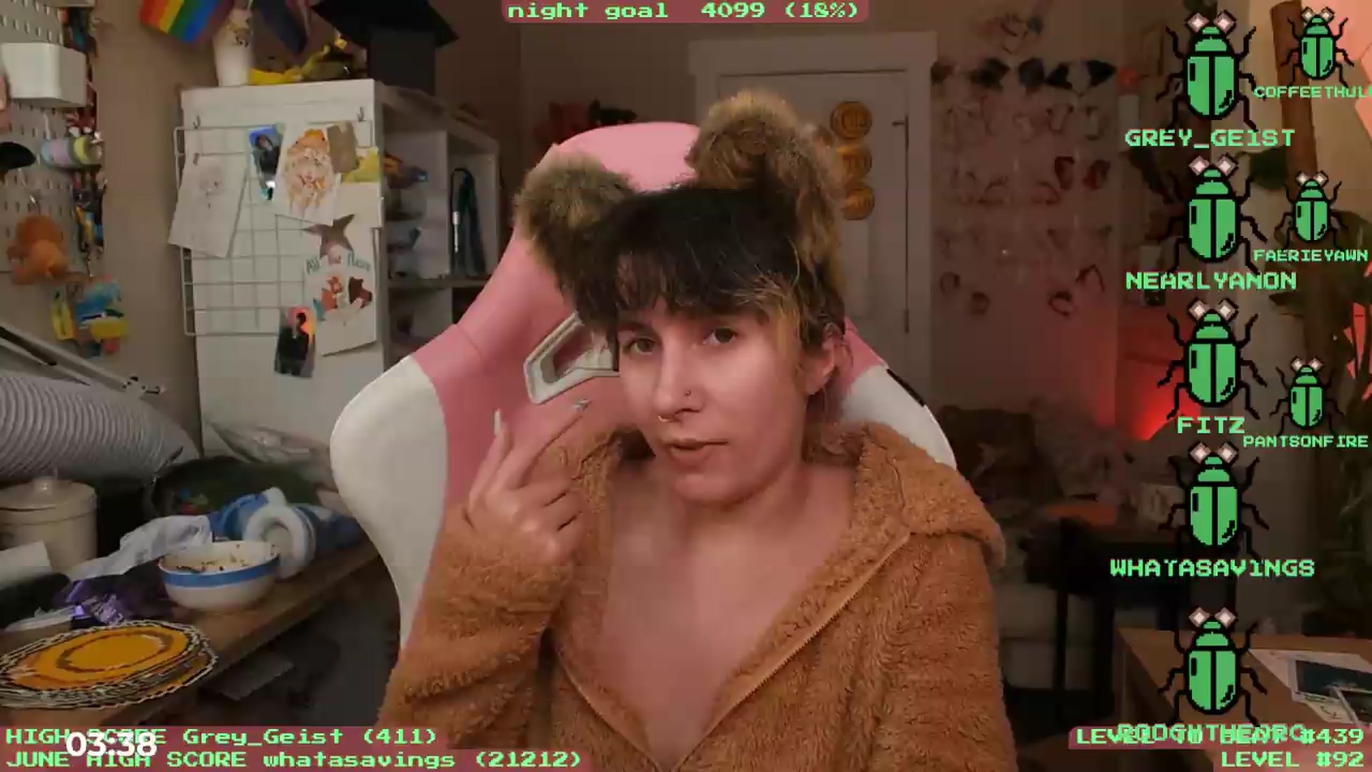 Gallery image thumbnail from KomoBear's myfreecams stream on, 06/14/2026, 05:37 image 12 of 20