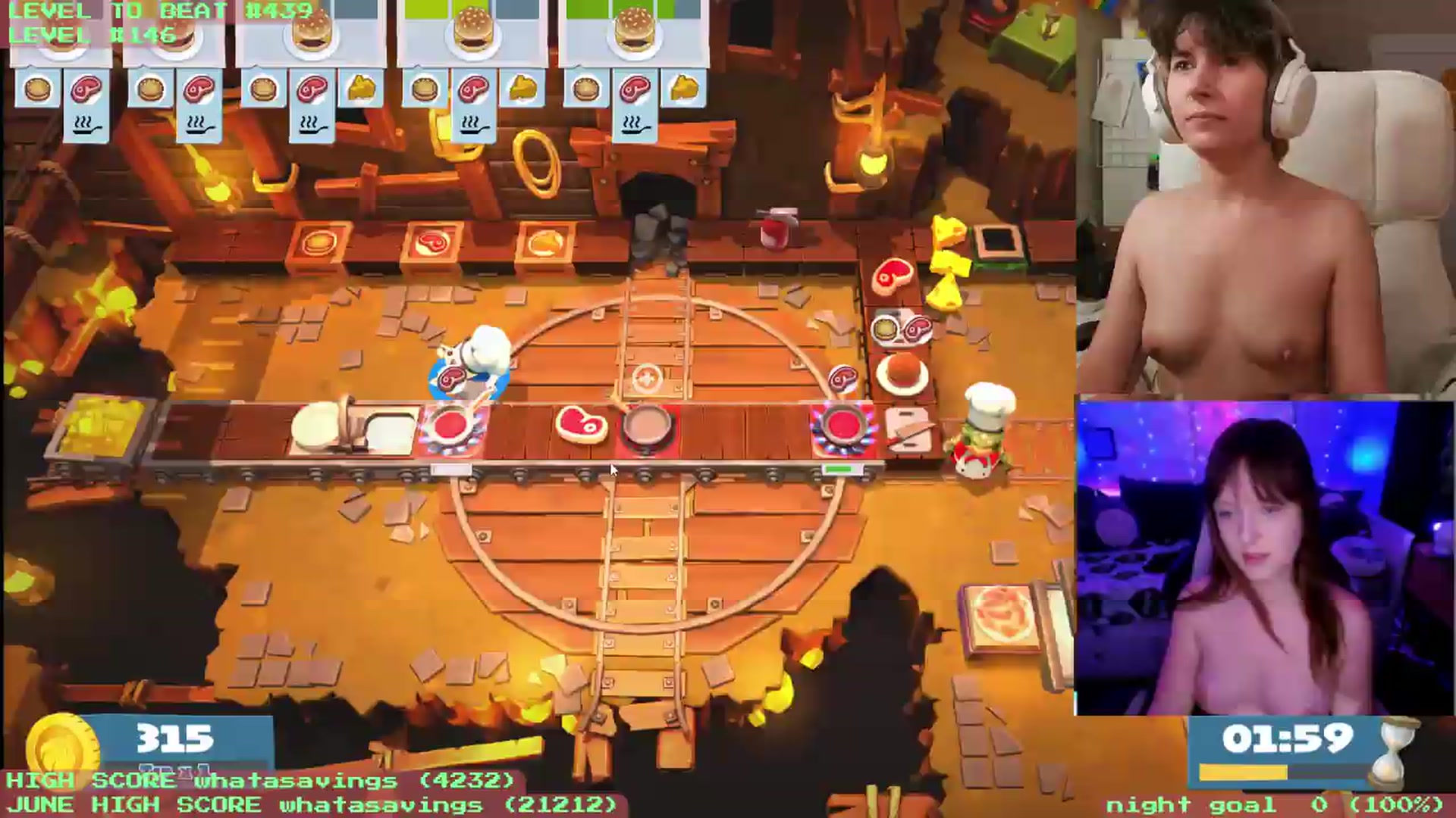 Gallery image thumbnail from KomoBear's myfreecams stream on, 06/25/2026, 05:23 image 11 of 20