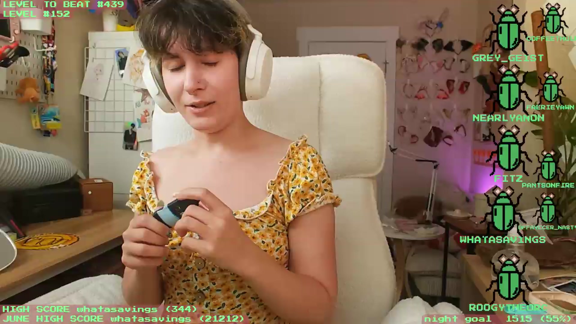 Gallery image thumbnail from KomoBear's myfreecams stream on, 06/25/2026, 05:23 image 2 of 20