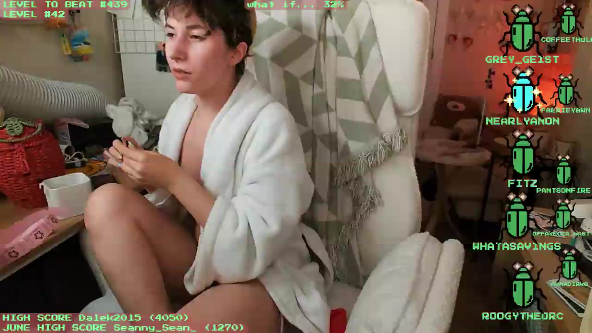 Gallery image thumbnail from KomoBear's myfreecams stream on, 07/01/2026, 08:51 image 11 of 20