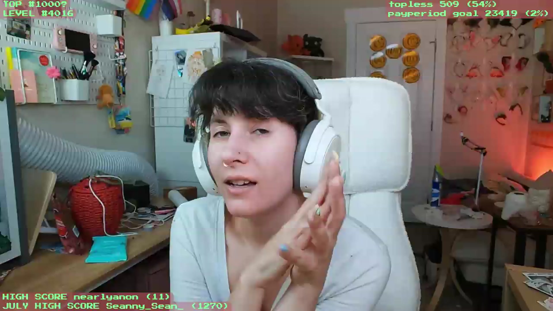 Gallery image thumbnail from KomoBear's myfreecams stream on, 07/23/2026, 05:57 image 3 of 20
