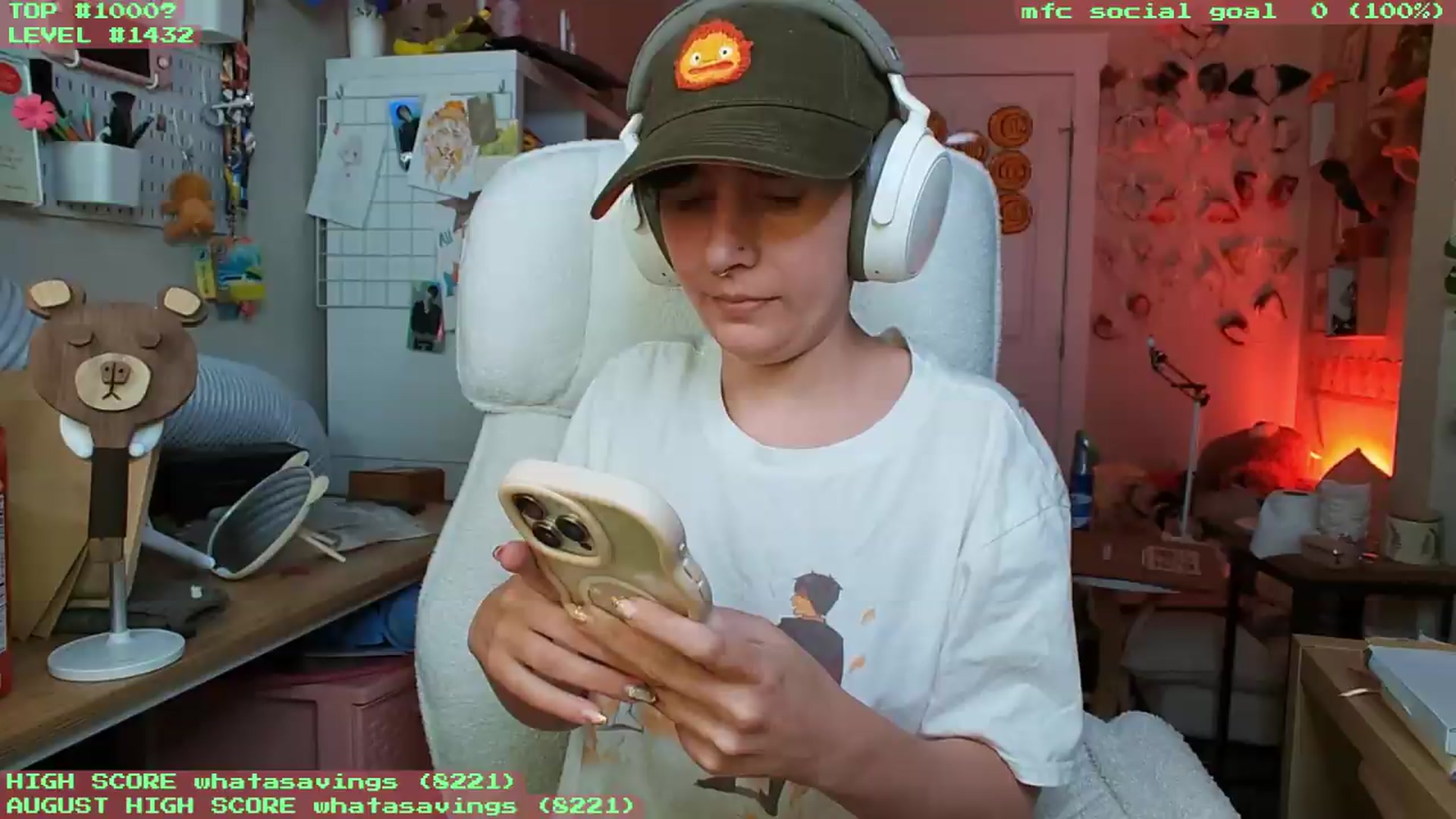 Gallery image thumbnail from KomoBear's myfreecams stream on, 08/10/2026, 06:02 image 10 of 20