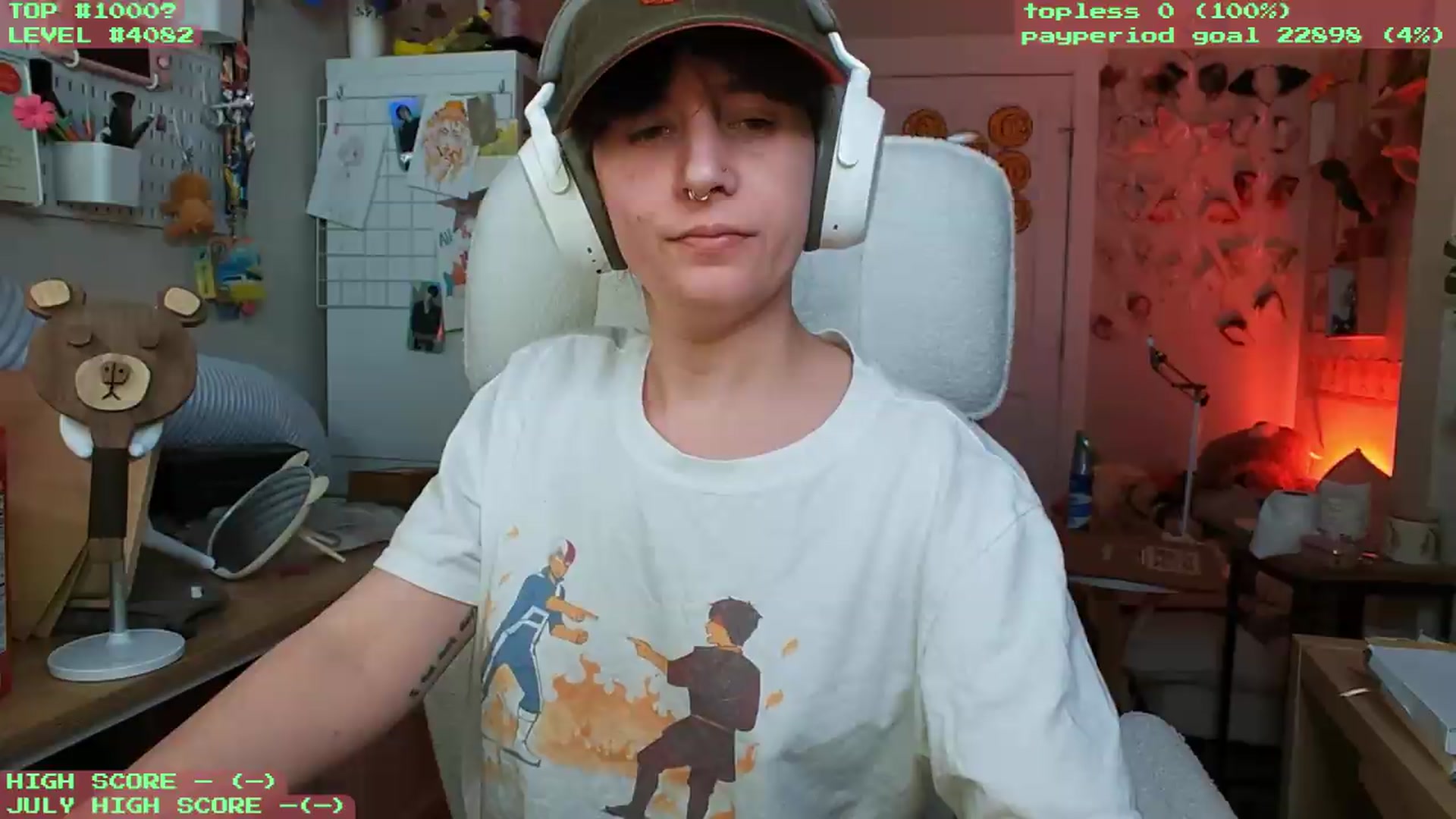 Gallery image thumbnail from KomoBear's myfreecams stream on, 08/10/2026, 06:02 image 5 of 20