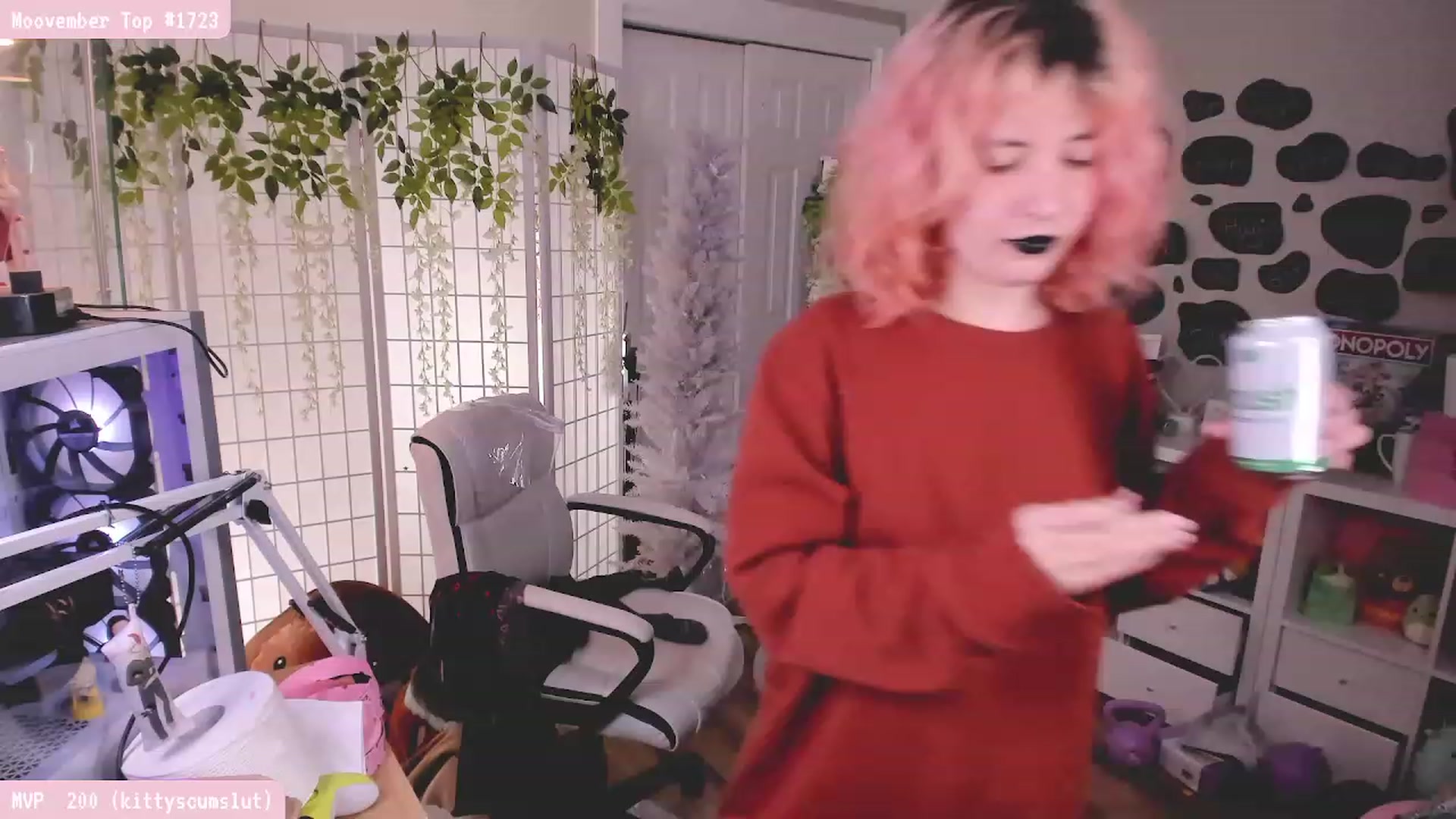Gallery image thumbnail from Komorebi's myfreecams stream on, 12/03/2022, 08:21 image 9 of 20