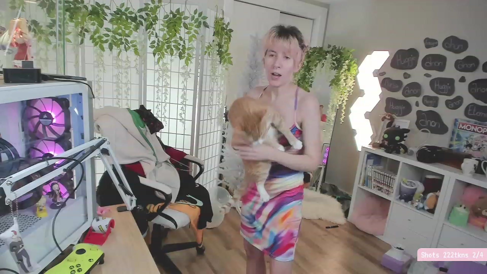 Gallery image thumbnail from Komorebi's myfreecams stream on, 12/10/2022, 08:34 image 7 of 20