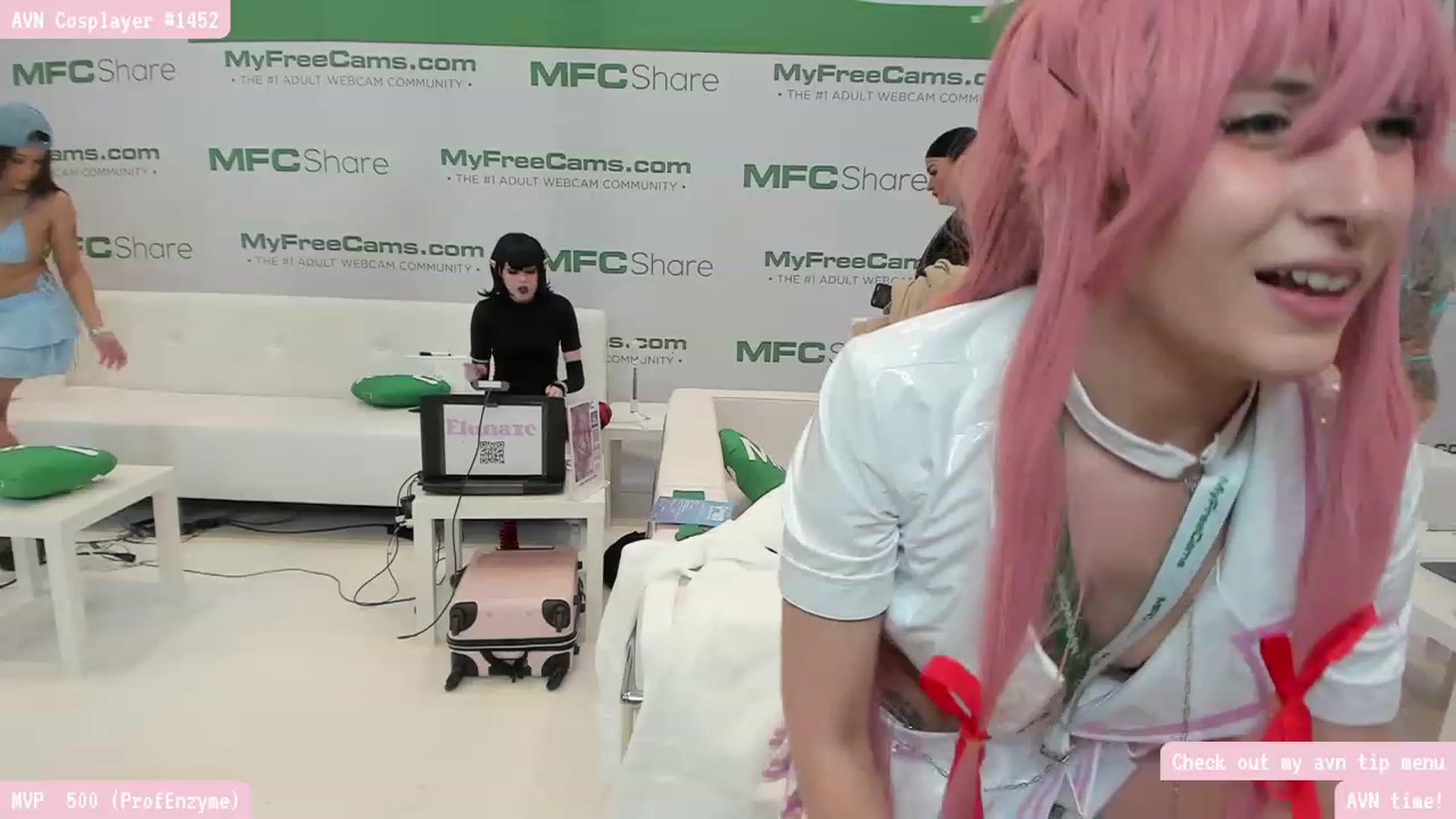 Gallery image thumbnail from Komorebi's myfreecams stream on, 01/06/2023, 01:08 image 20 of 20