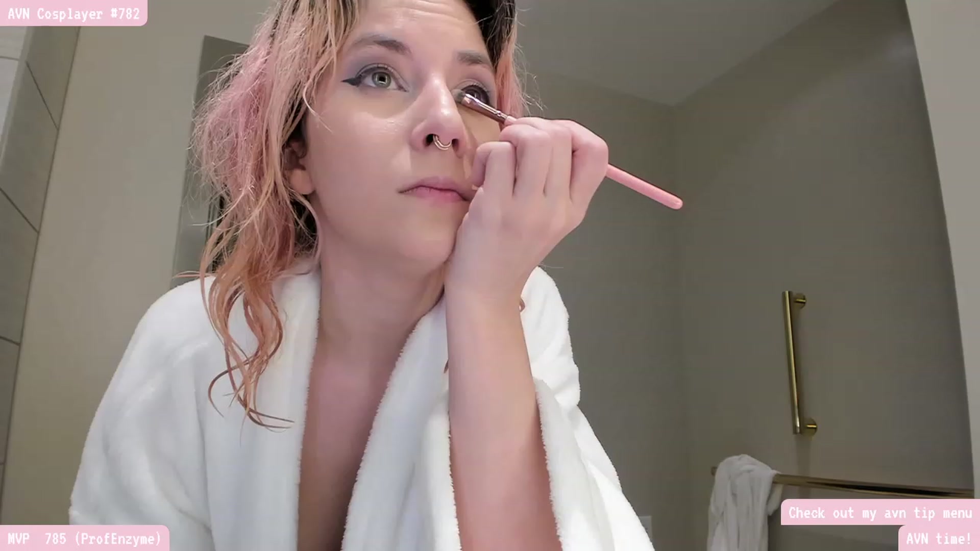 Gallery image thumbnail from Komorebi's myfreecams stream on, 01/08/2023, 02:45 image 12 of 20