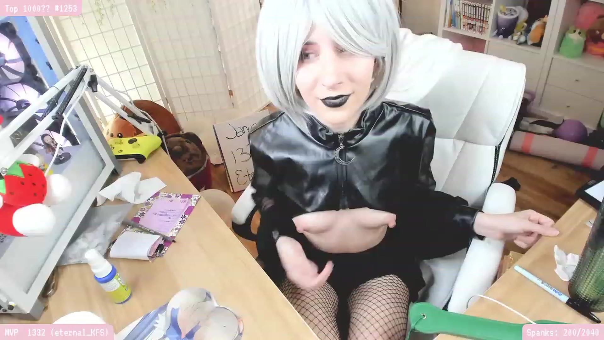 Gallery image thumbnail from Komorebi's myfreecams stream on, 01/14/2023, 06:29 image 4 of 20