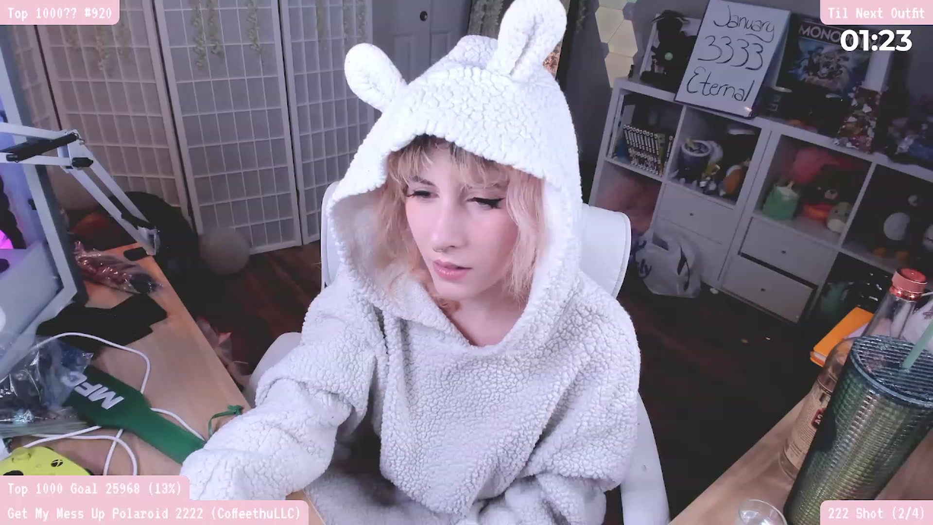 Gallery image thumbnail from Komorebi's myfreecams stream on, 01/22/2023, 08:32 image 17 of 20