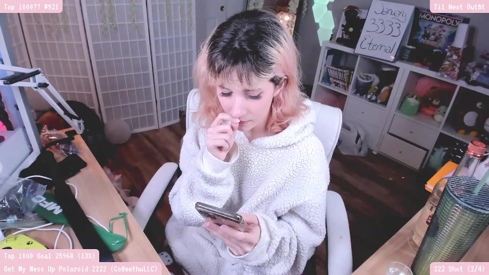 Gallery image thumbnail from Komorebi's myfreecams stream on, 01/22/2023, 08:32 image 18 of 20
